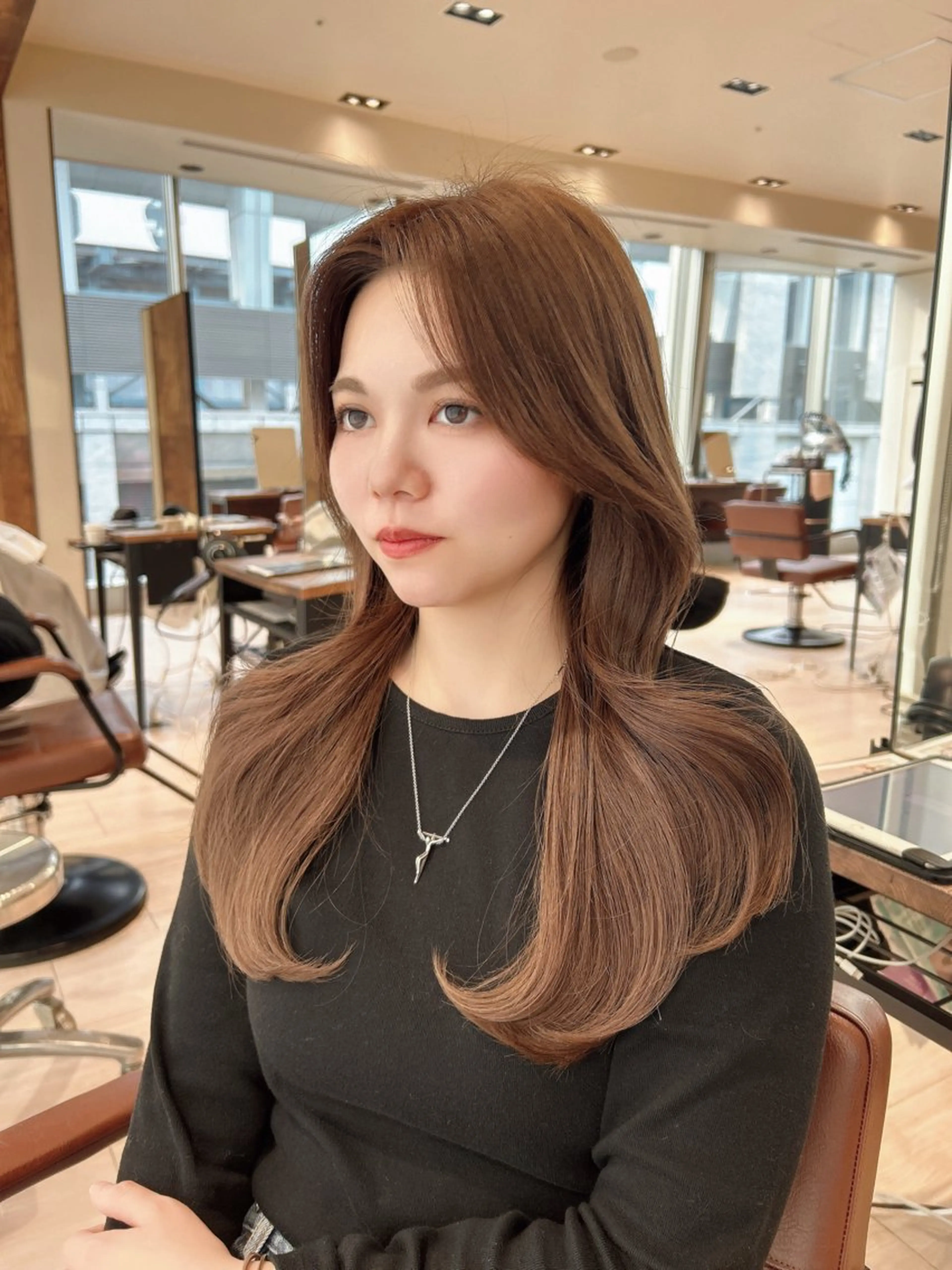 ロング レイヤーカット カット ヘアカラー トリートメント 🎀大竹美侑／顔まわ りカット／レイヤーのヘアスタイル