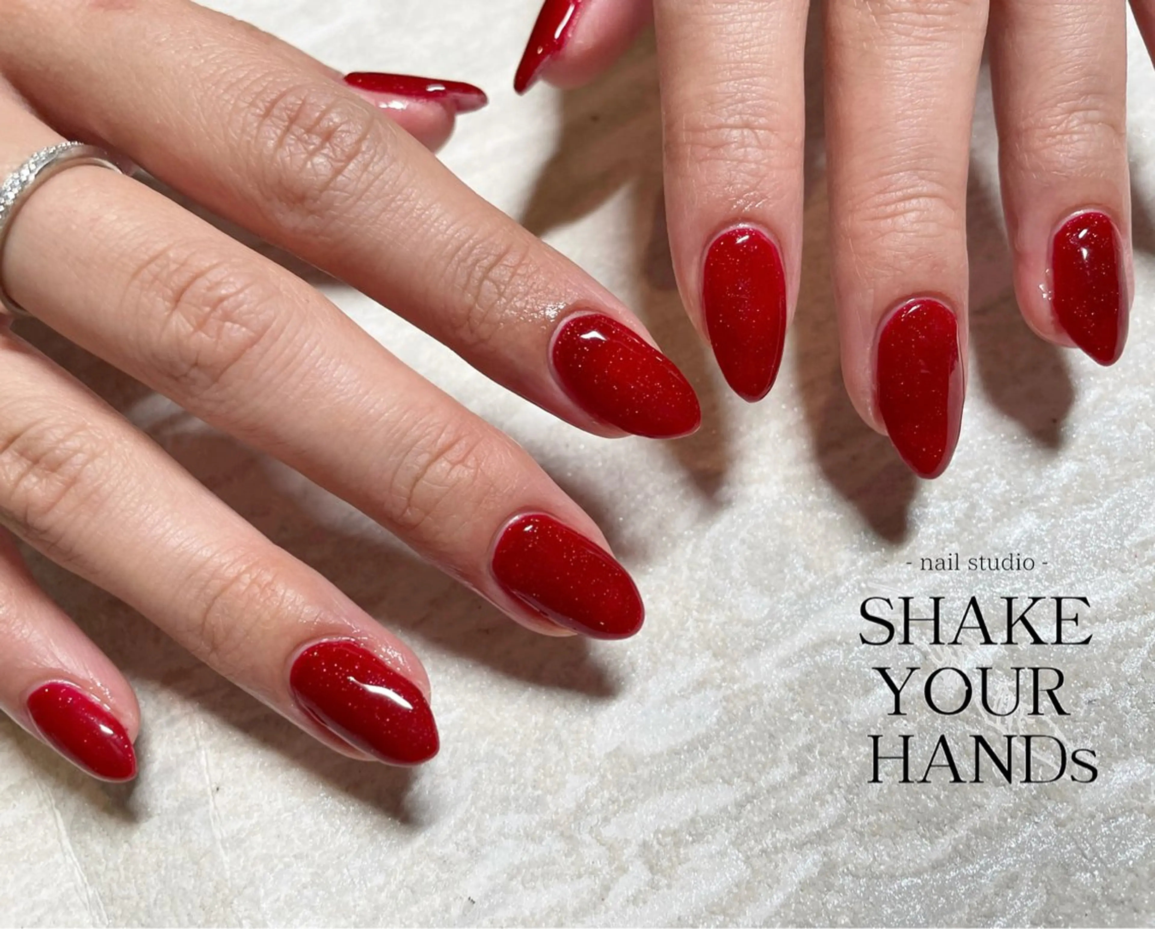 ネイル ハンドネイル ネイルスタジオ シェイクユアハンズのネイルデザイン