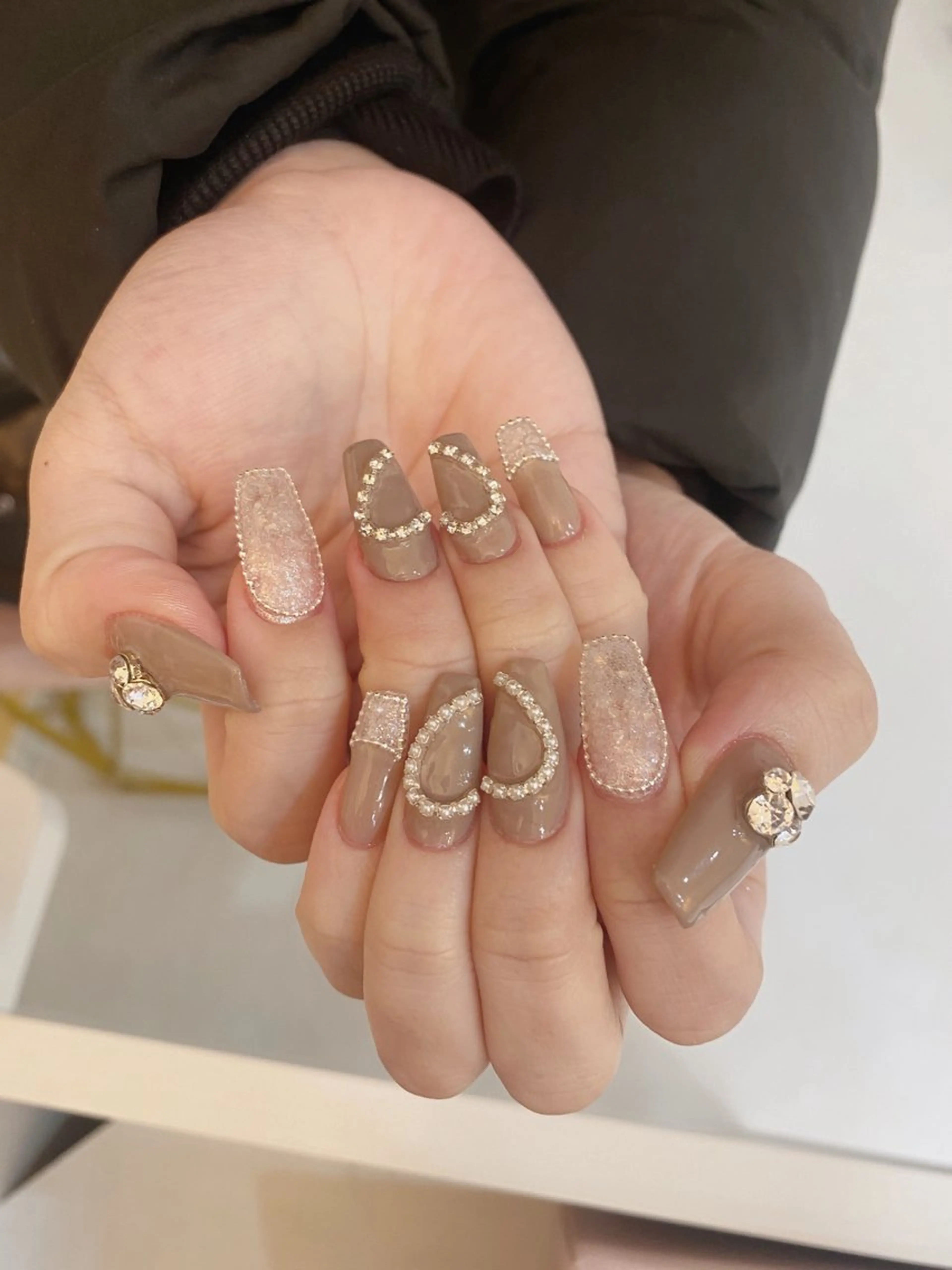 ネイル Nikoネイルサロン中野店所属・merci リカのネイルデザイン