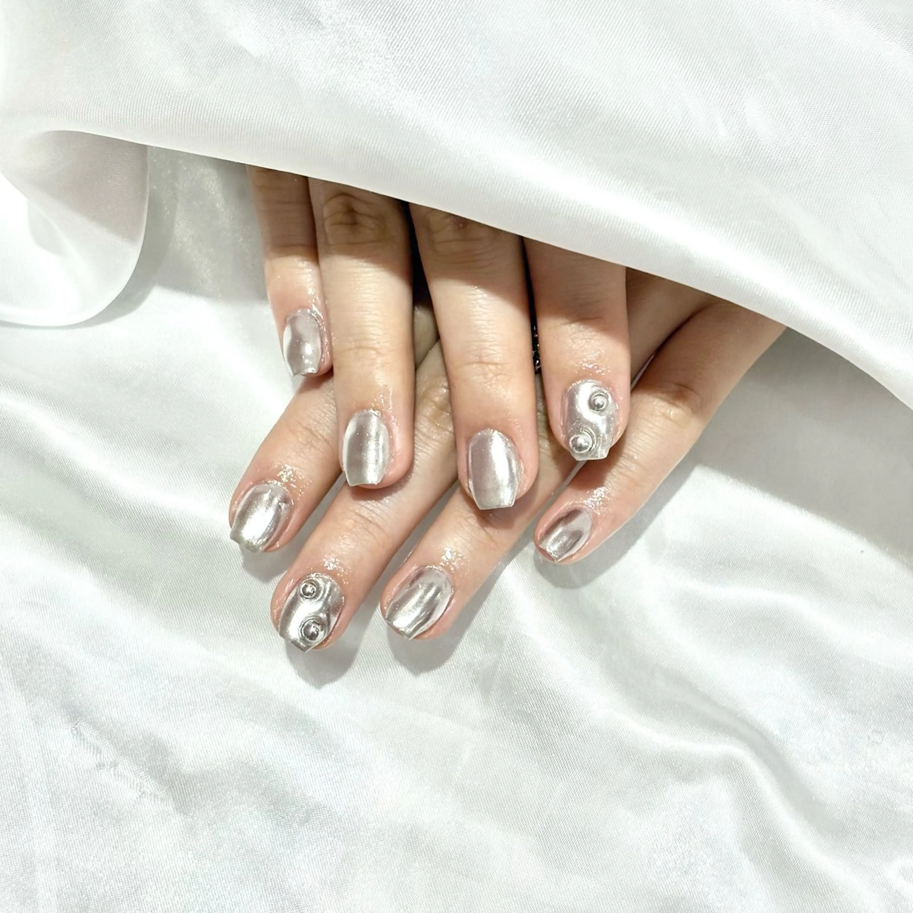 ネイル ハンドネイル WISTERIA sahoのネイルデザイン