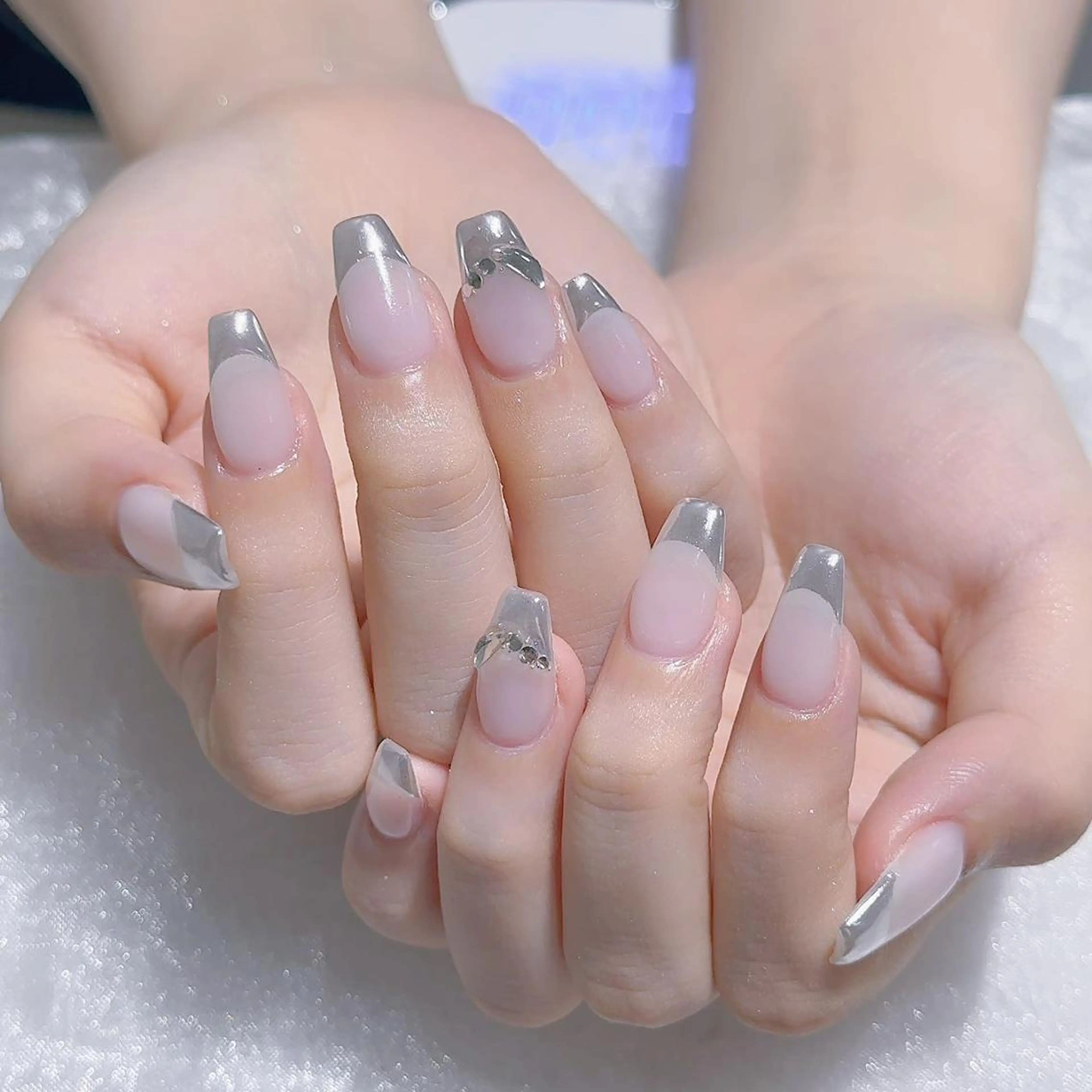 ネイル ハンドネイル Queens momoのネイルデザイン