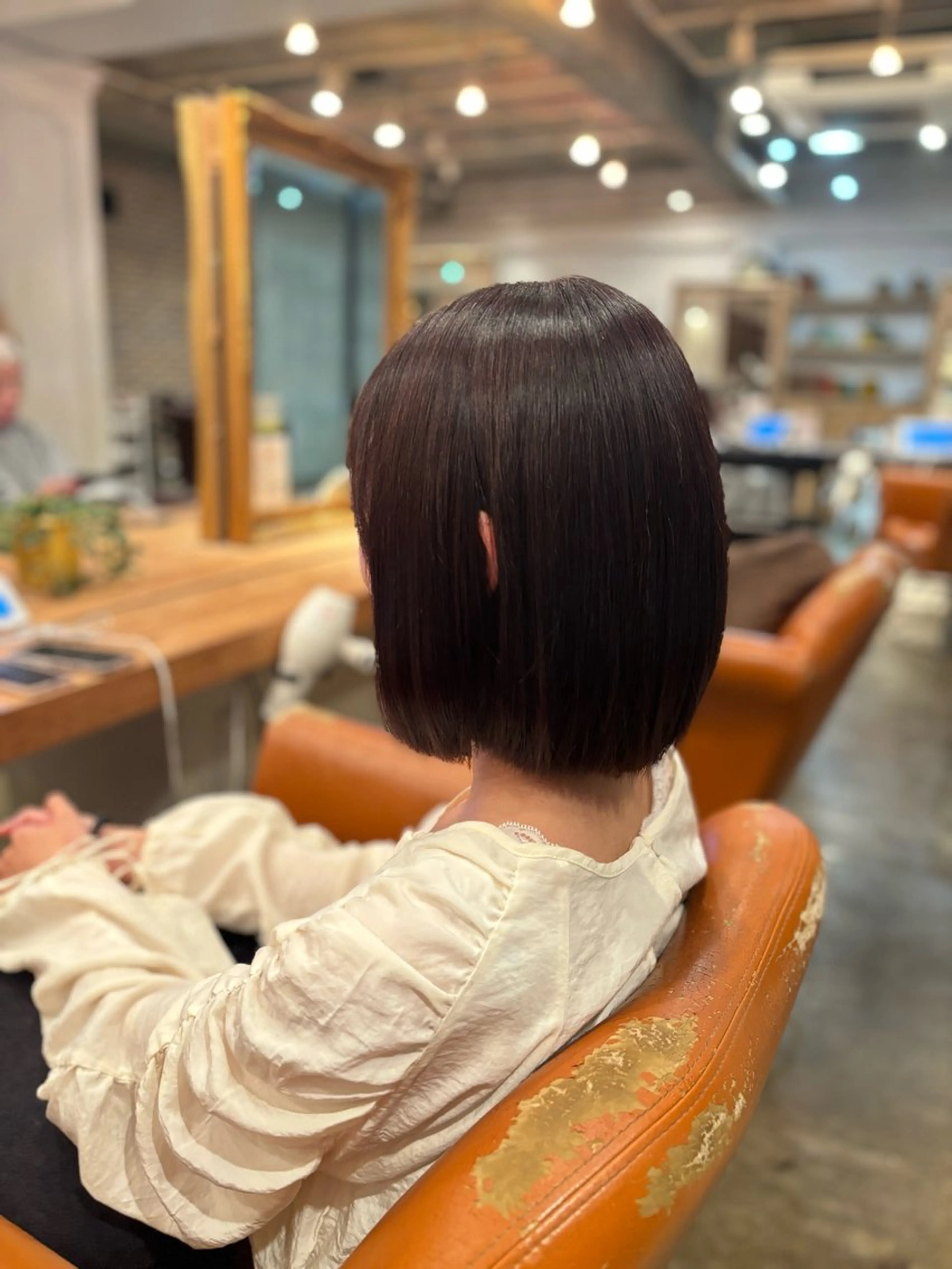 ショート カラー ラベンダーカラー ボブ 酸性ストレート 髪質改善カラー ブラウン🤎YUMEのヘアスタイル