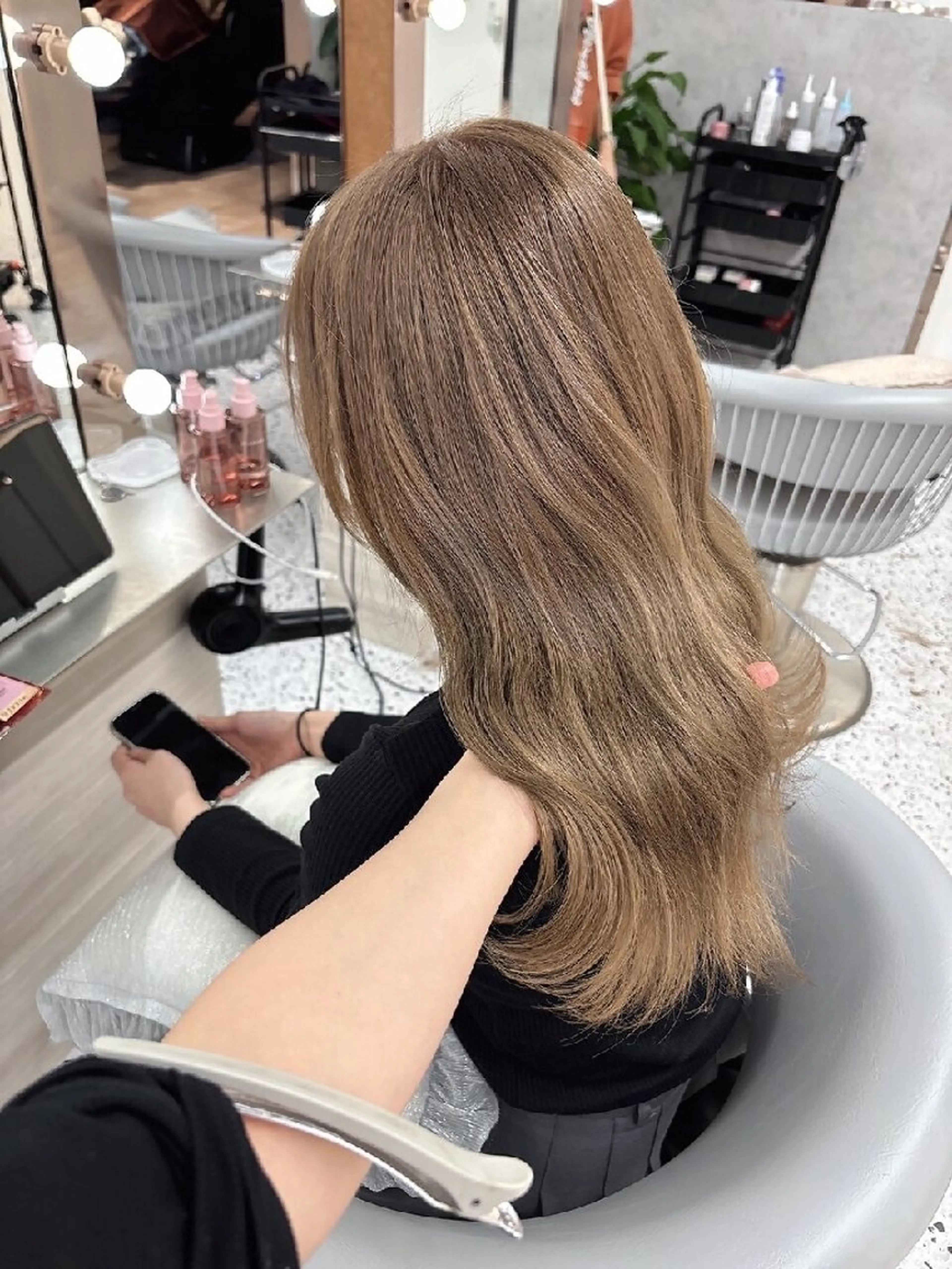 ロング カラー カット トリートメント Lond Roleのヘアスタイル