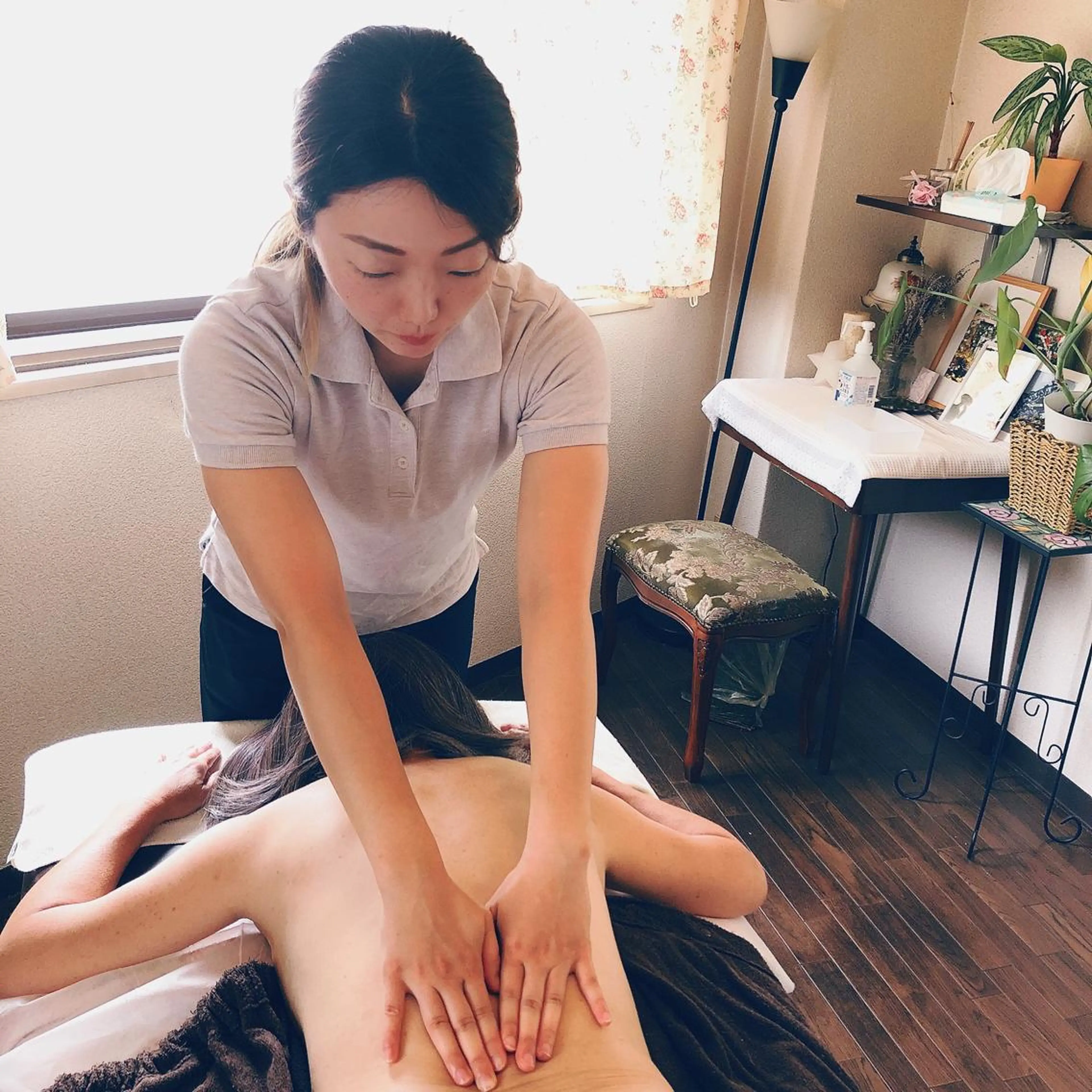 アロマテラピー 120分（日本アロマ環境協会インストラクター認定資格者が、お好みのアロマオイルと強弱刺激で心身を解しますの写真