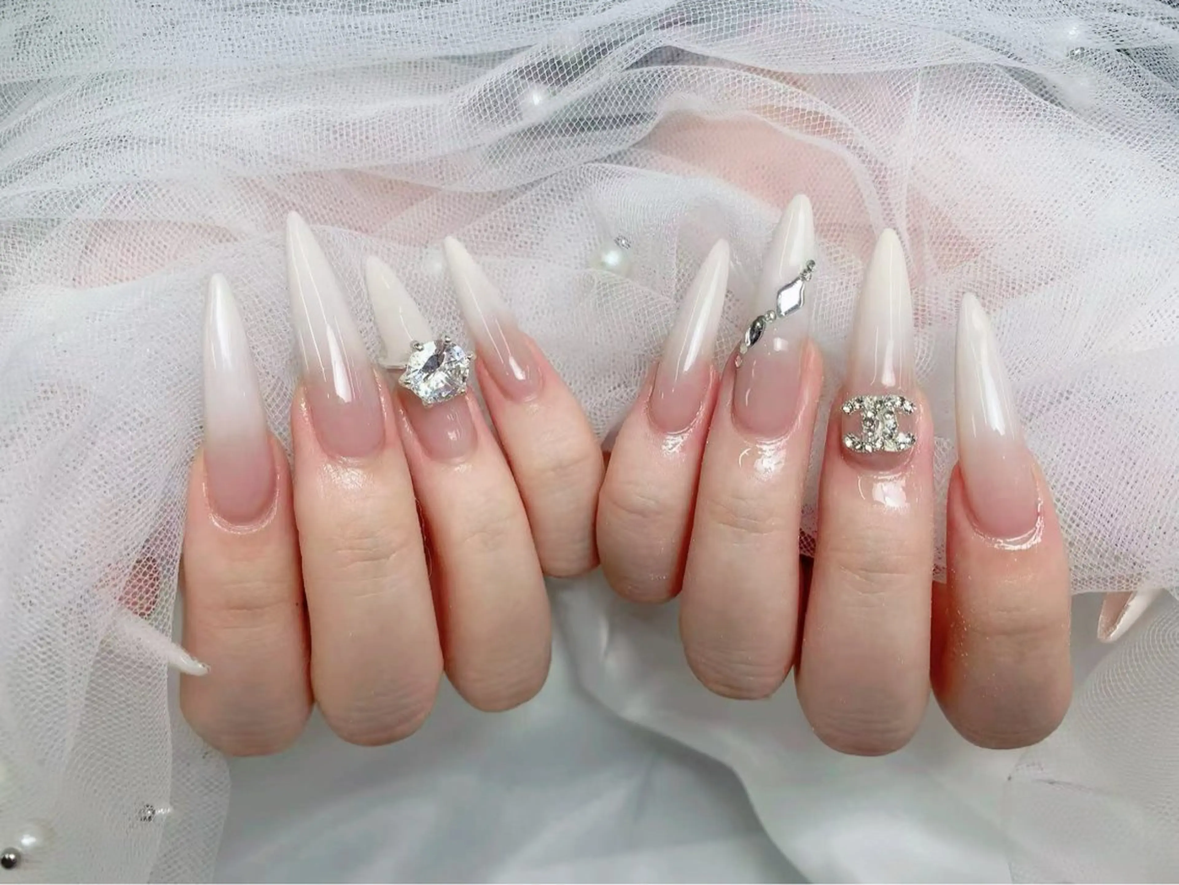 ネイル ハンドネイル ネイルサロンロータス (渋谷店)のネイルデザイン