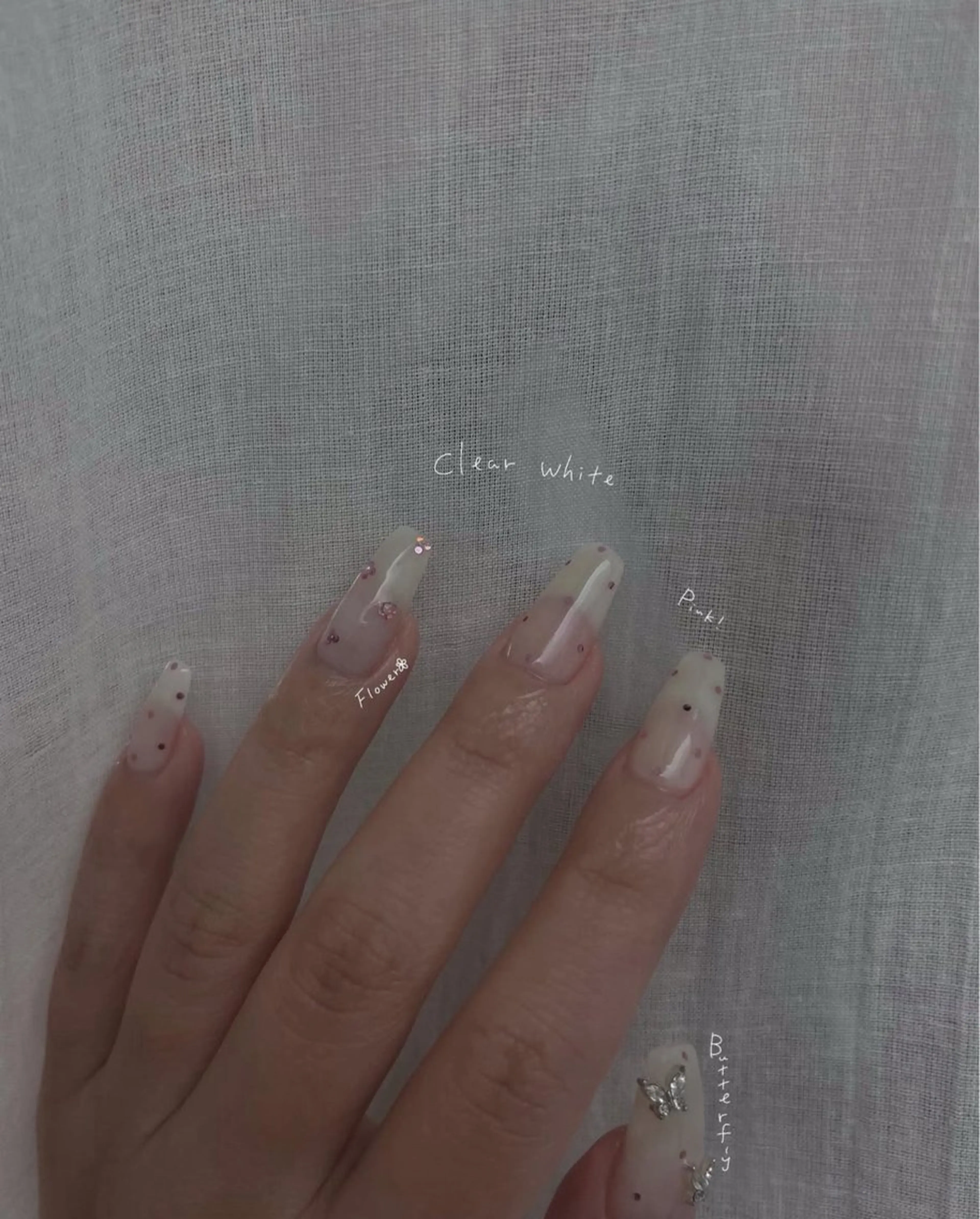 ネイル 氷ネイル・うるうるネイル ニュアンスネイル ピンク シンプルネイル 春ネイル ハンドネイル &. momoのネイルデザイン