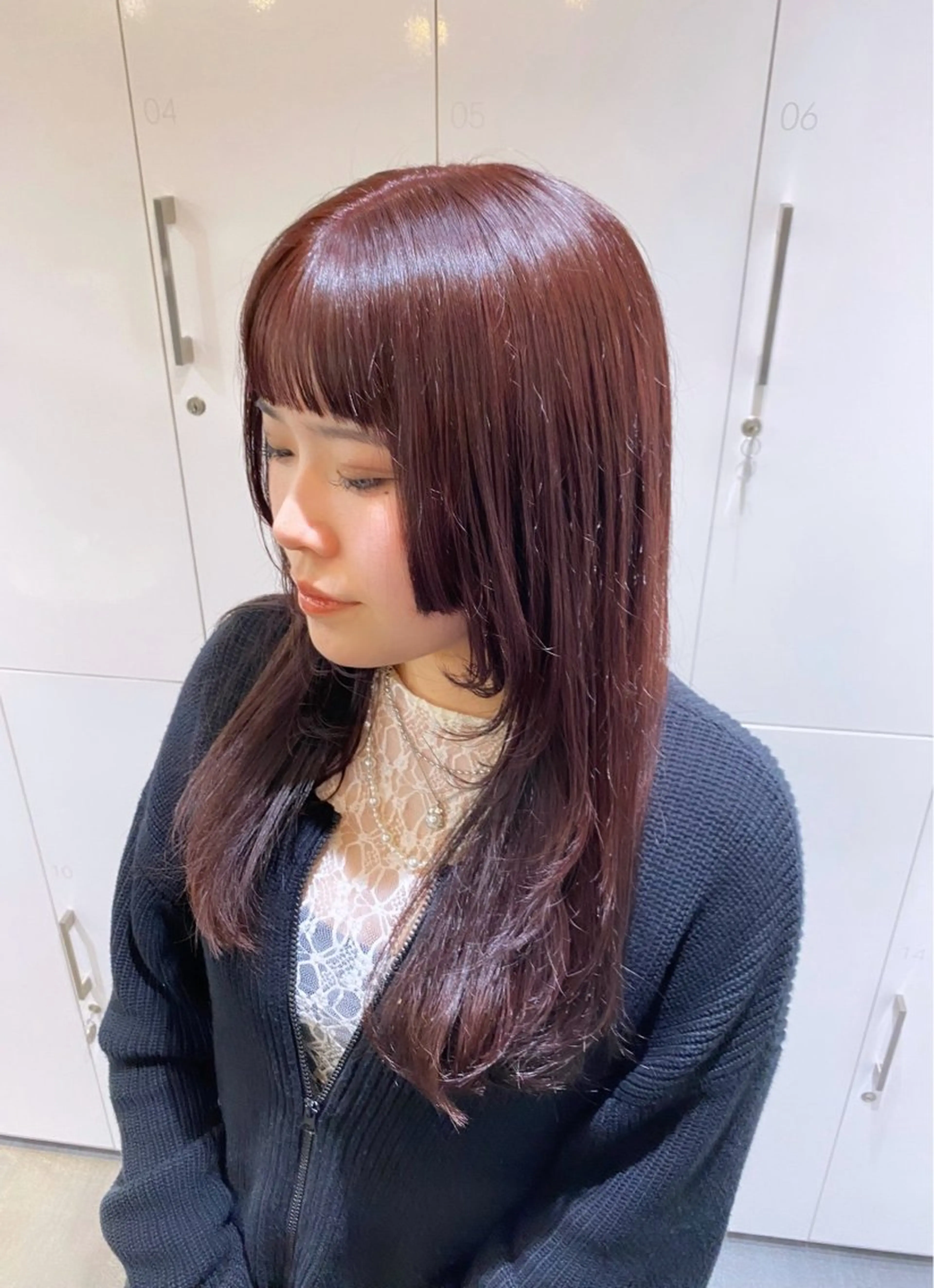 ロング レッドブラウン 遥菜 .のヘアスタイル