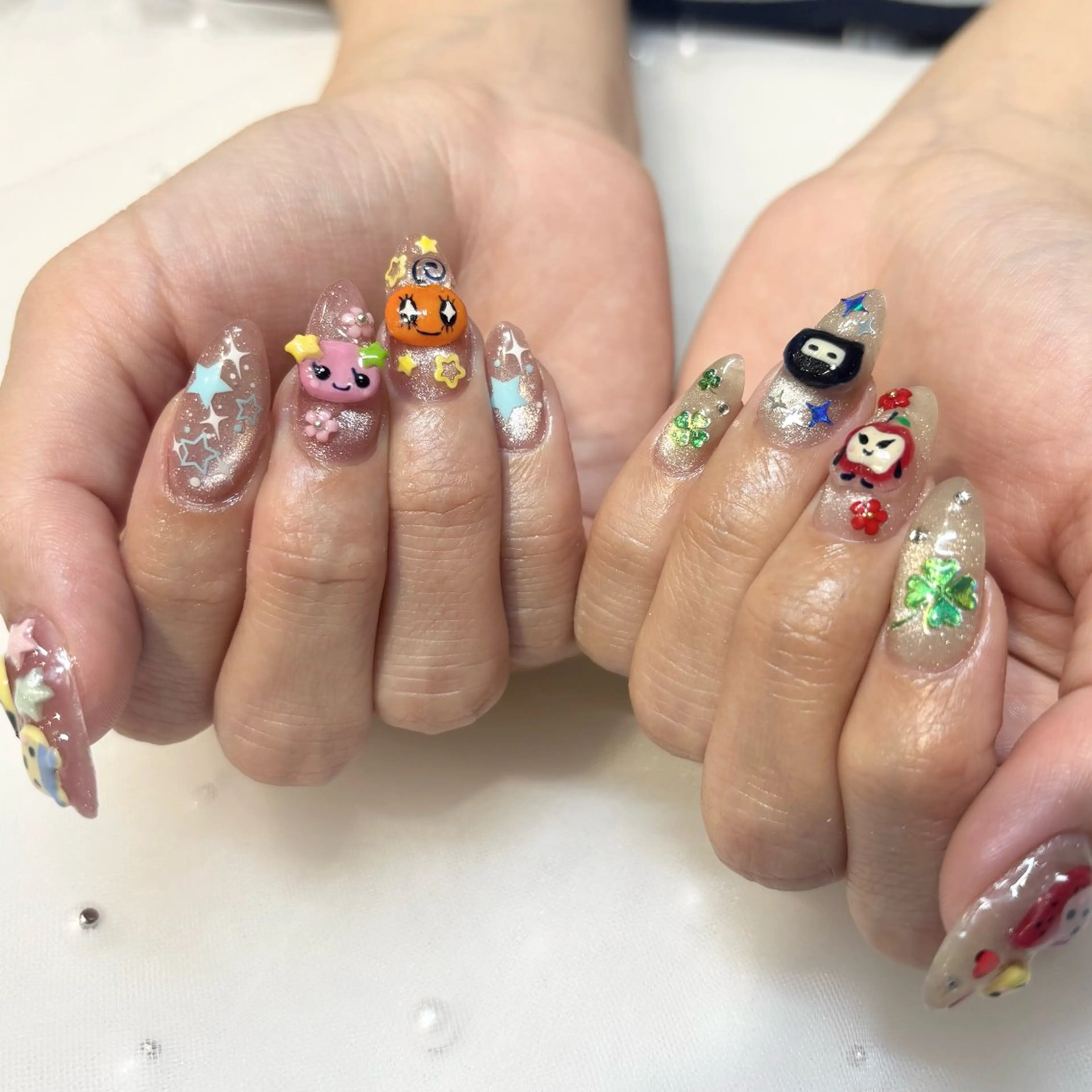 ネイル AKANE 🧴のネイルデザイン