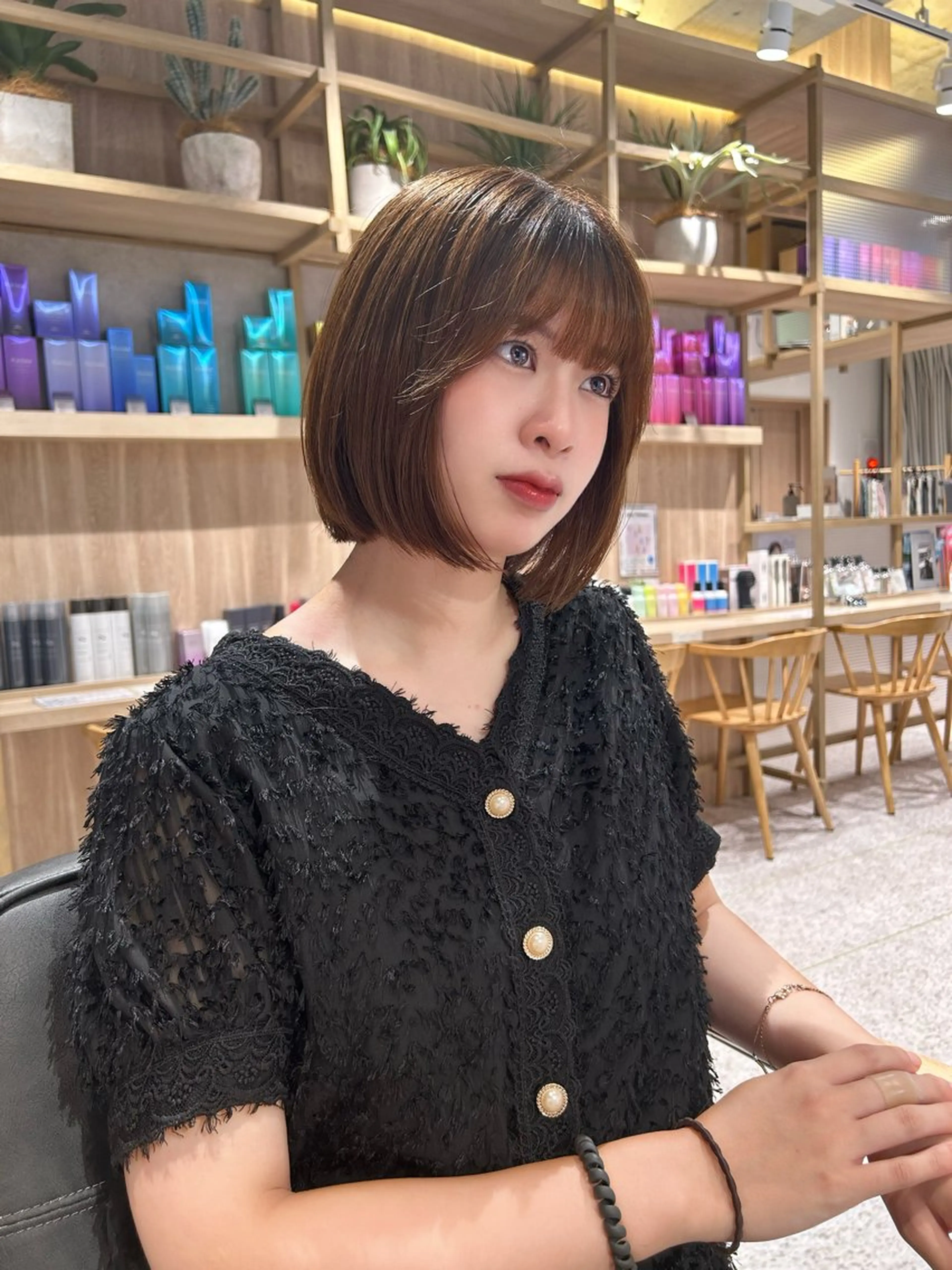 ミディアム カラー ヘアアレンジ カット ヘアカラー トリートメント トレンドlayer cut💐mihoのヘアスタイル