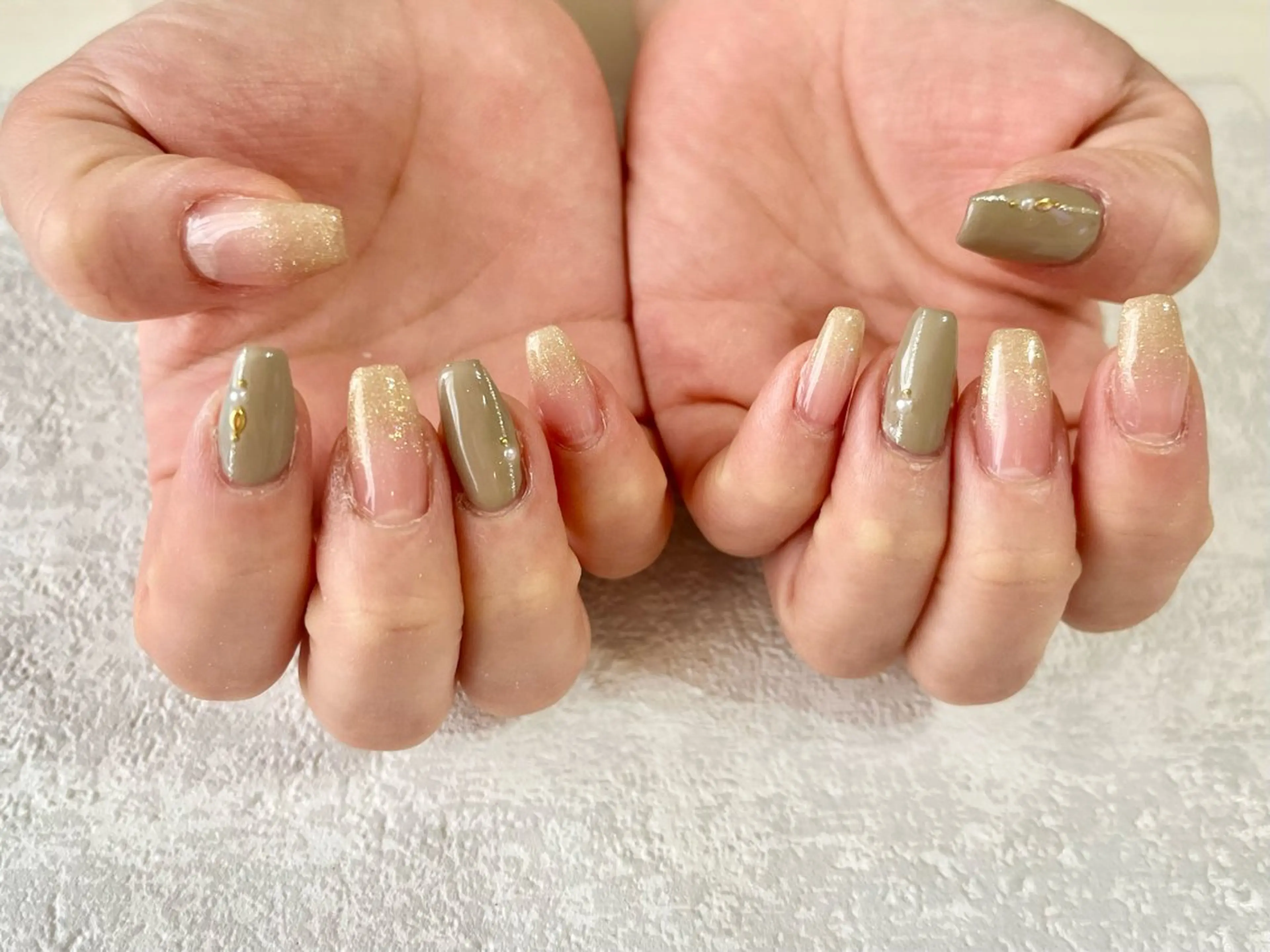 ネイル オーロラネイル フットネイル フレンチネイル ジェルネイル 韓国ネイル ハンドネイル kiki nail たまプラーザのネイルデザイン