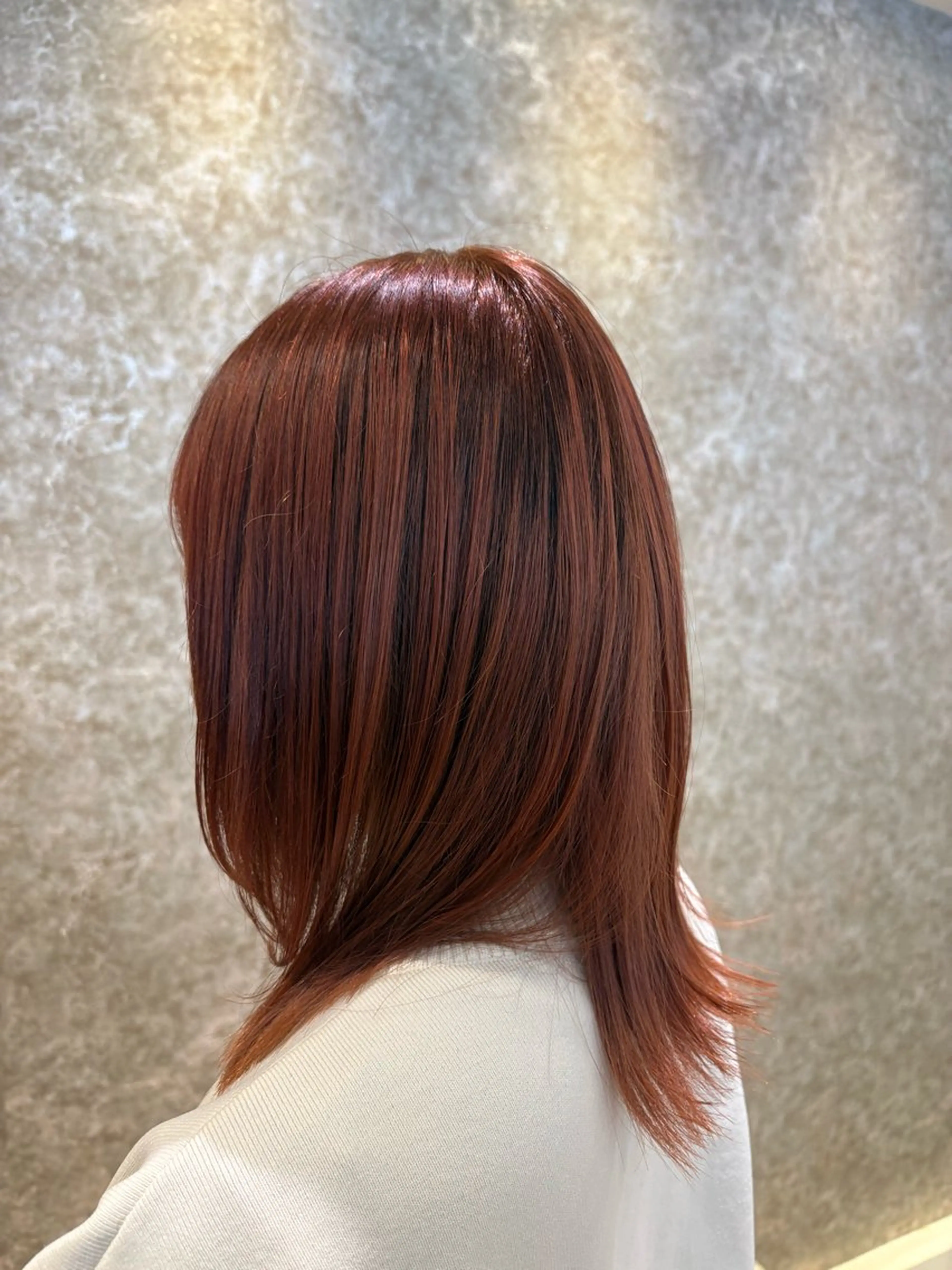 セミロング アベ ミスズのヘアスタイル