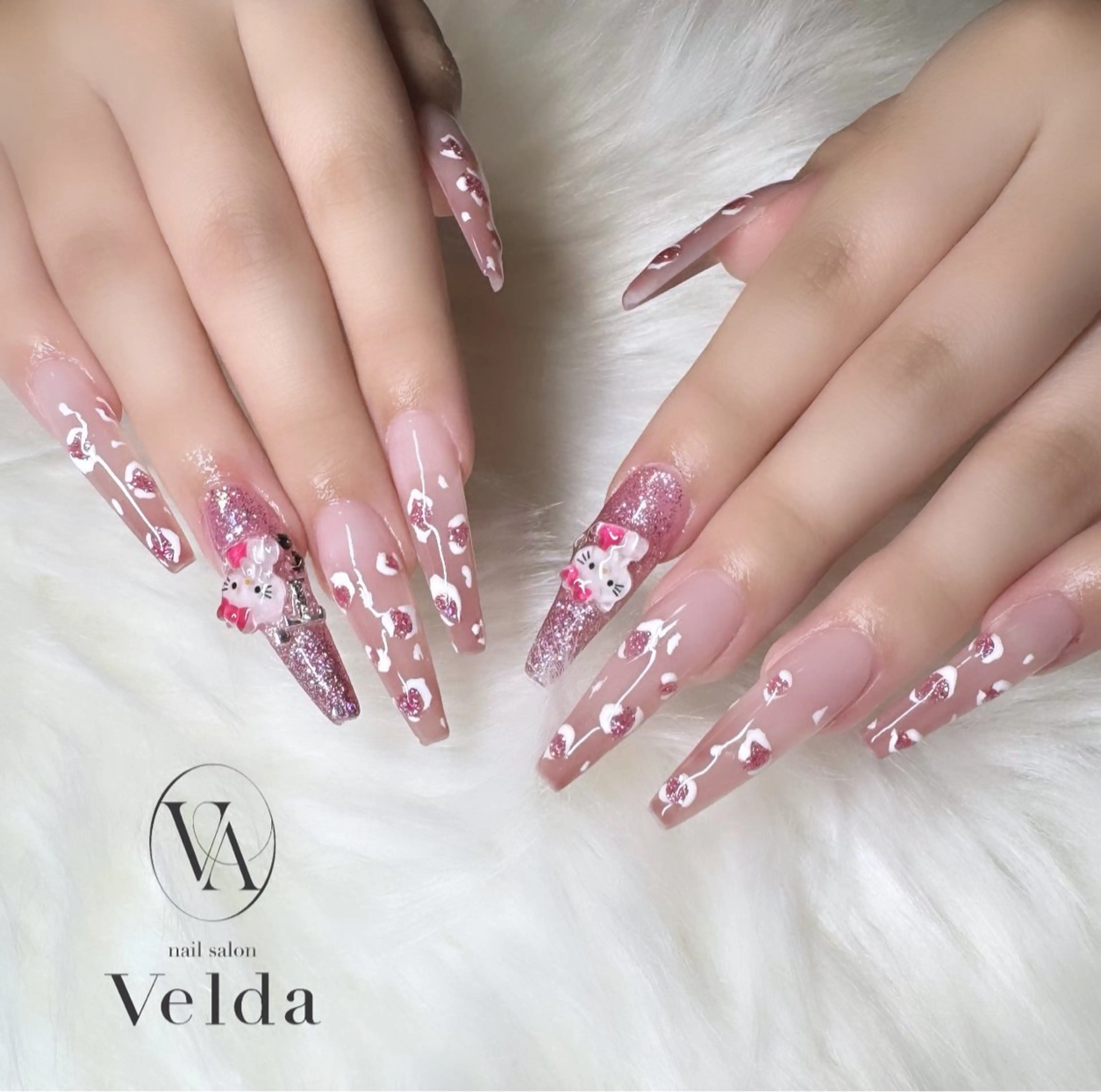 ネイル アニマル柄 ラメ(グリッター) ワンカラーネイル ピンク 💎スカルプ💎 Velda(ベルダ)のネイルデザイン