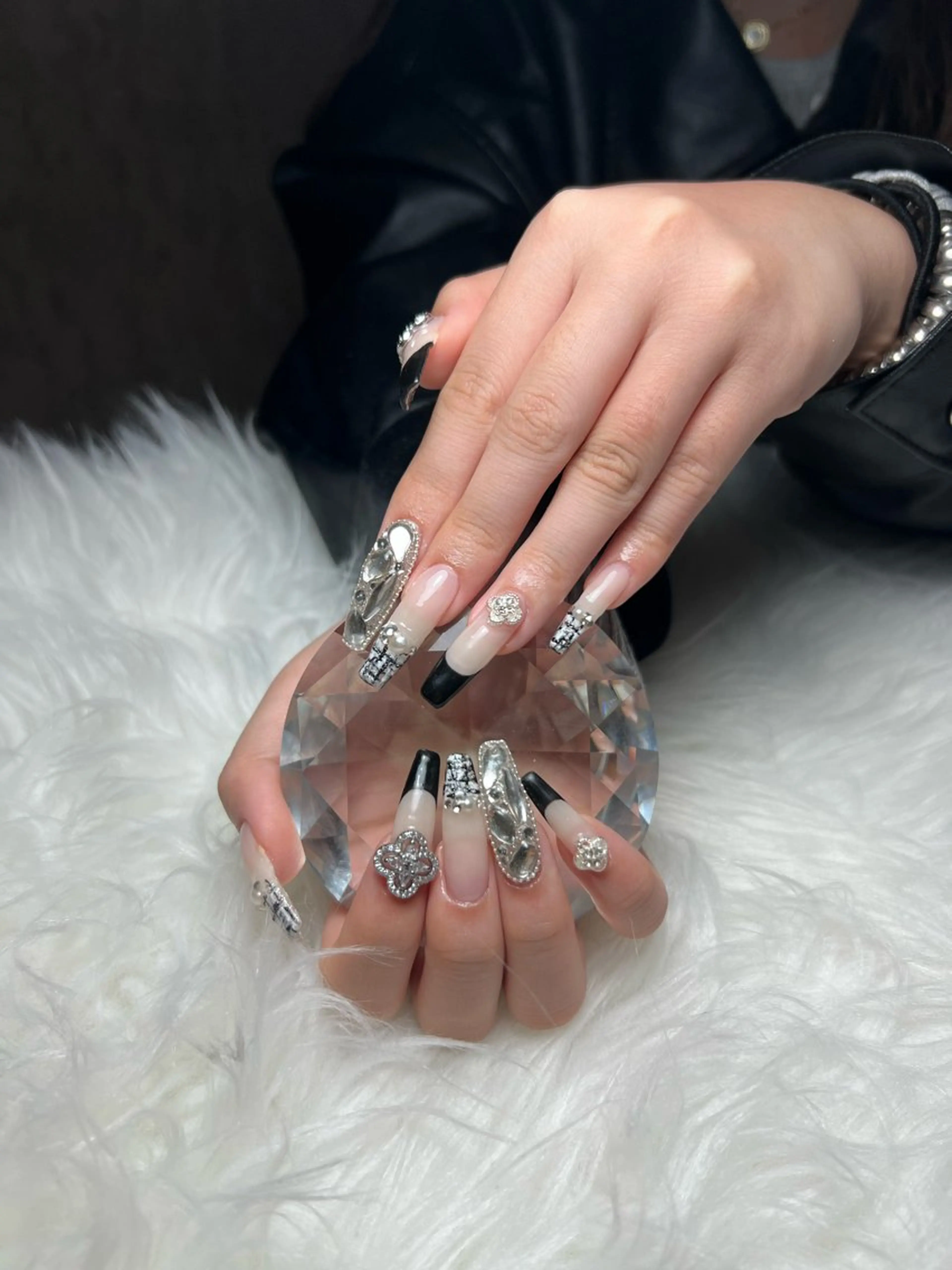 ネイル ハンドネイル 井尻 紗菜のネイルデザイン