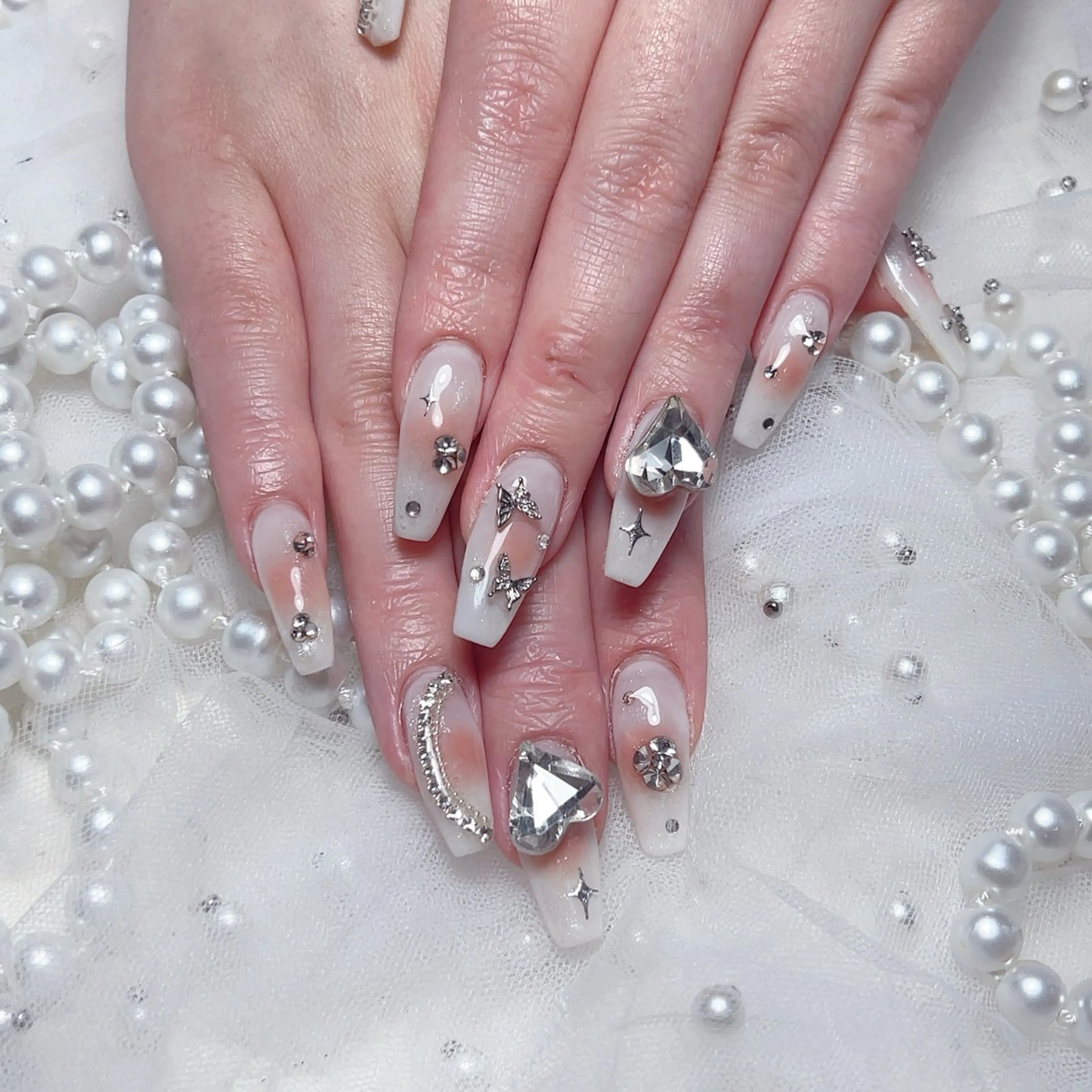 ネイル Maggie Nail🦩のネイルデザイン