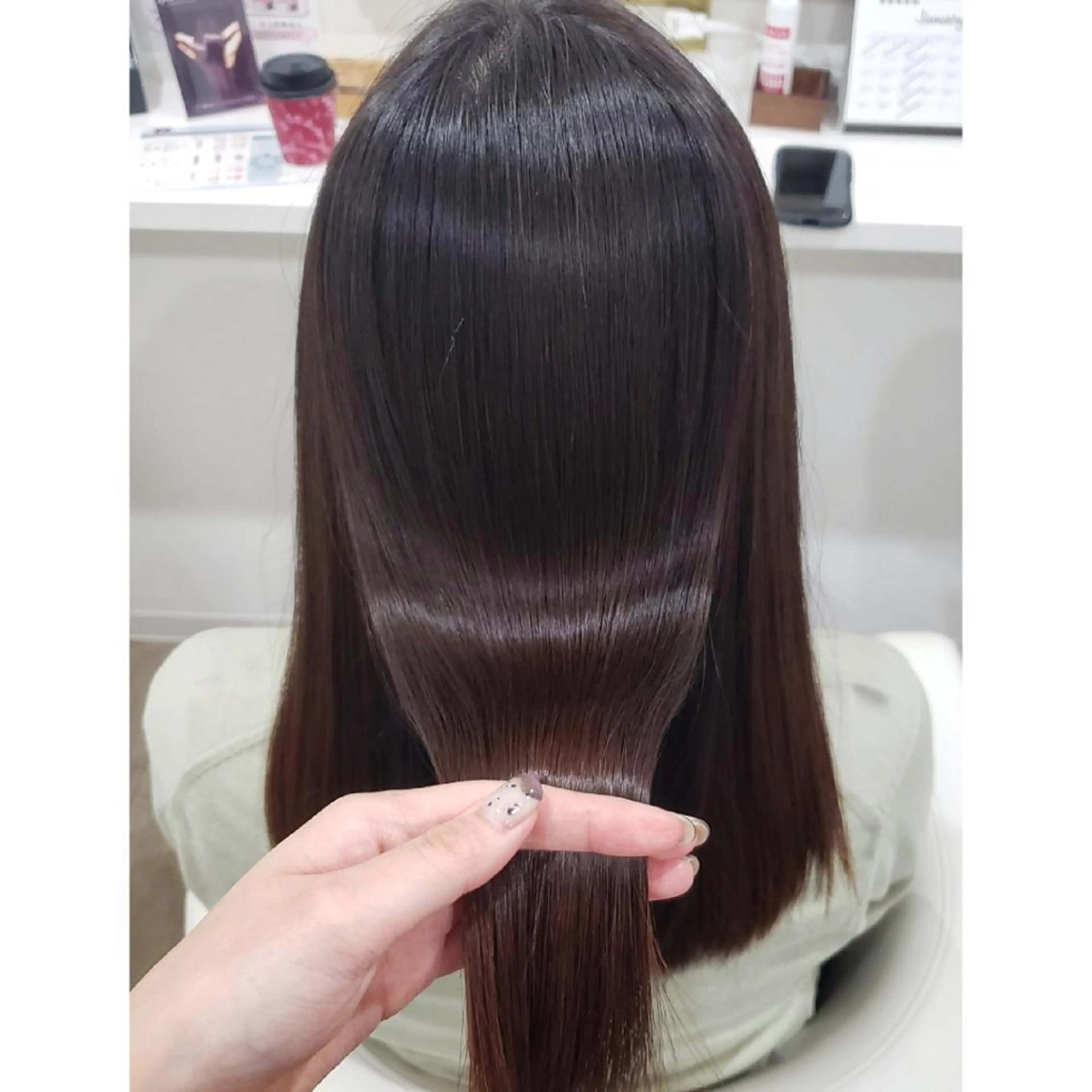 セミロング ヘアアレンジ ピンクラベンダー 髪質改善 縮毛矯正 トリートメント 酸性ストレート 縮毛矯正 髪質改善サロン🍃 AIRI のヘアスタイル