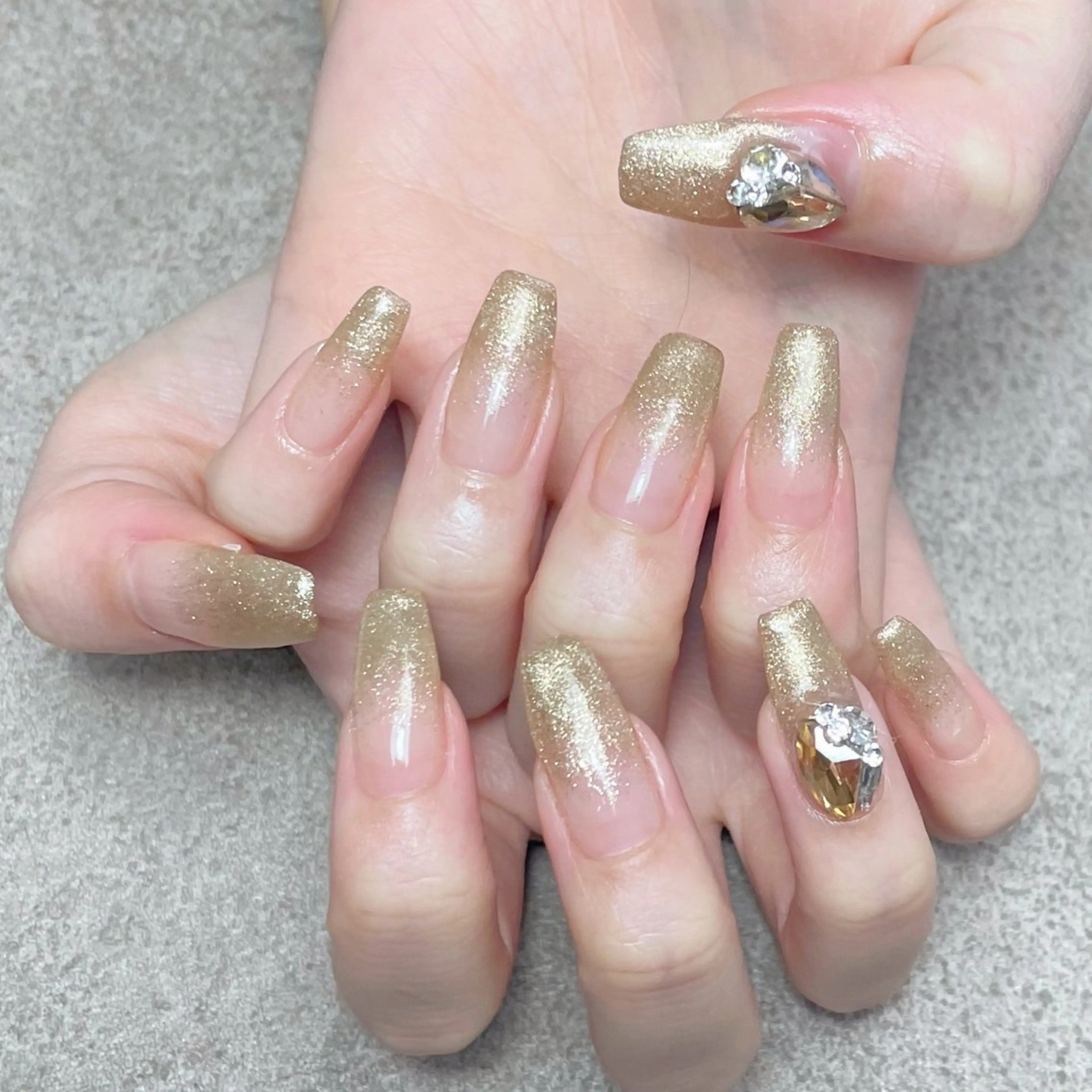 ネイル nailroom DIASOMNIAのネイルデザイン