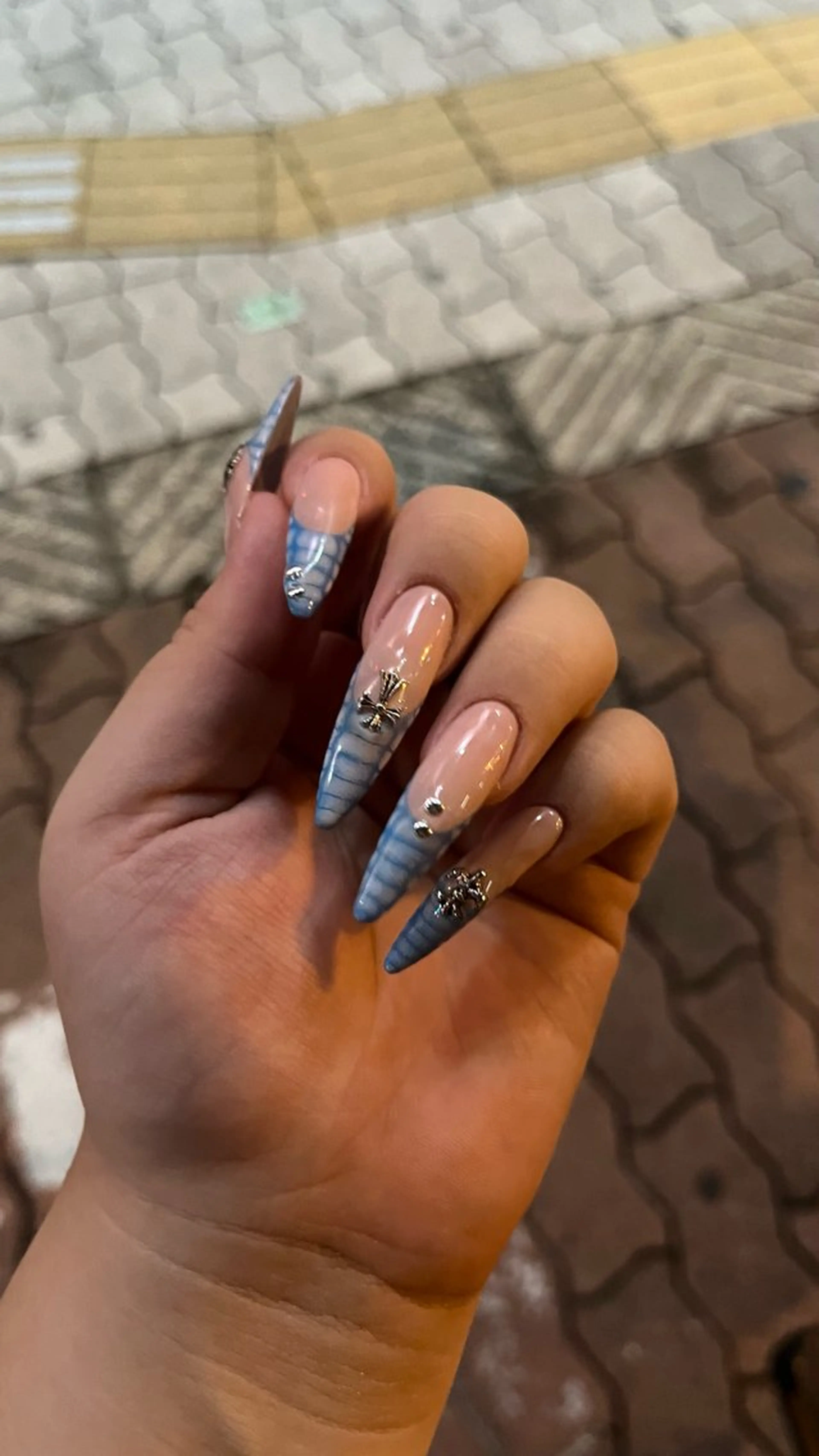 ネイル フレンチネイル ハンドネイル MIYUNA 💅のネイルデザイン