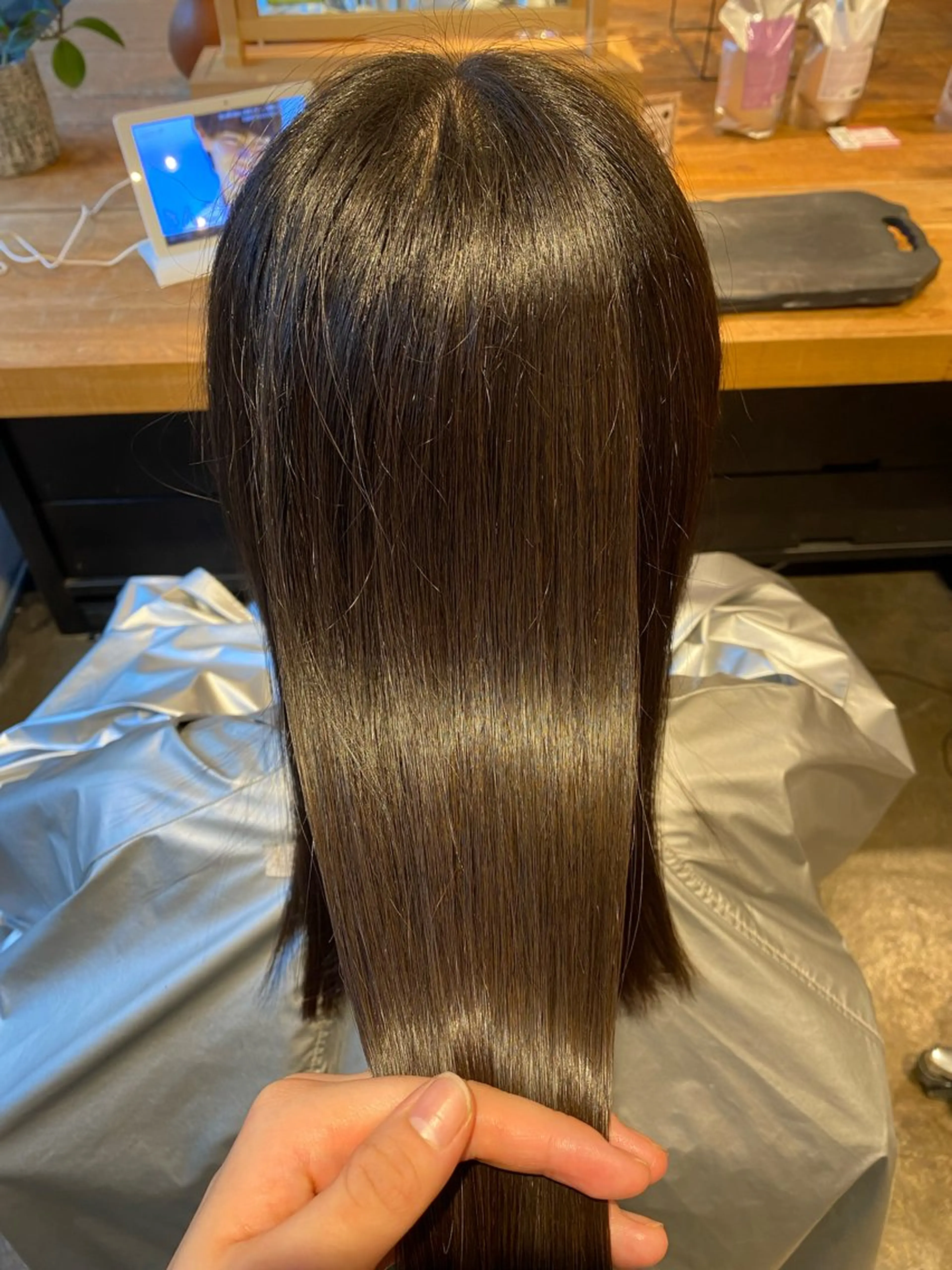 ロング 縮毛矯正 酸性ストレート ワンホン/艶髪/韓国 🦋kokona🦋のヘアスタイル
