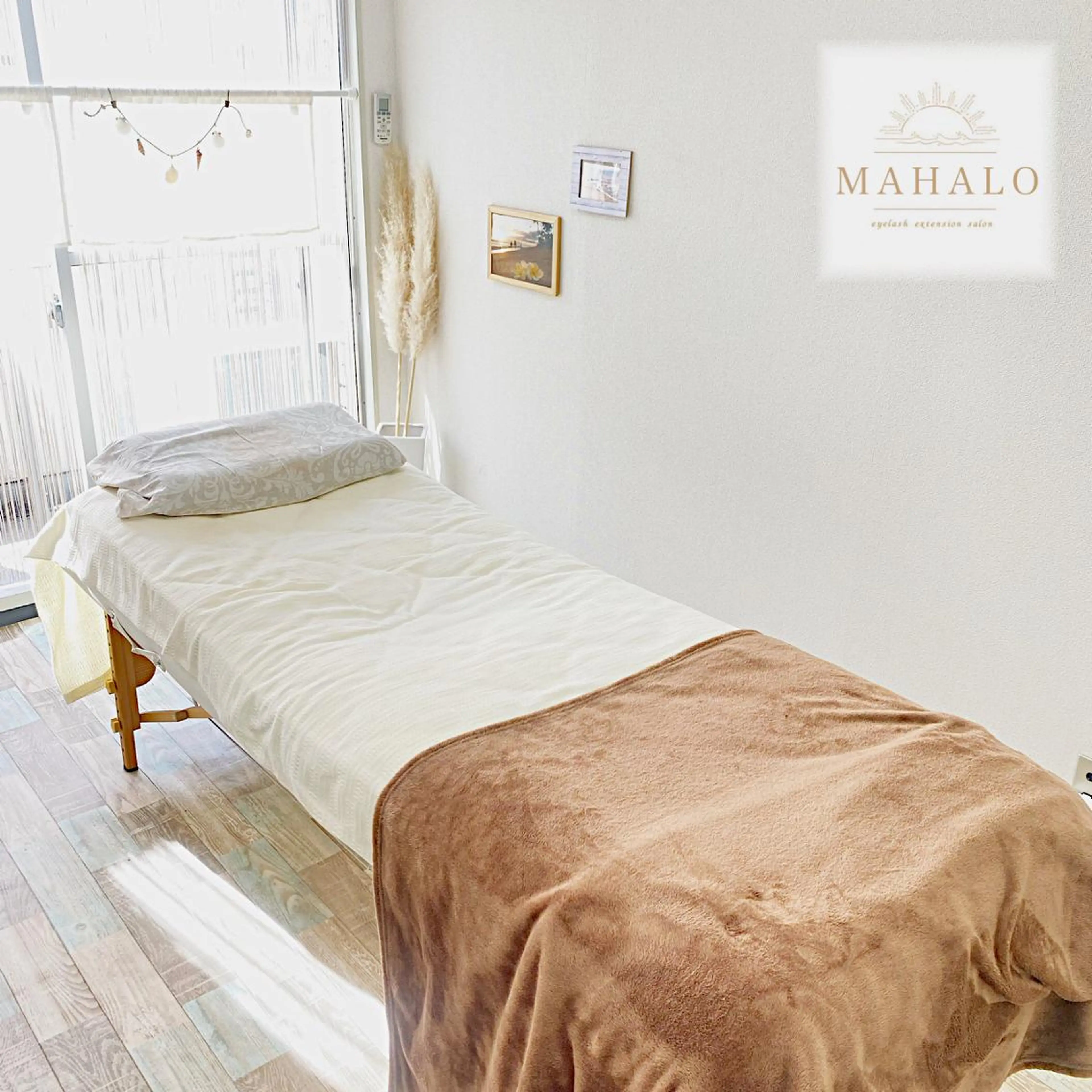 マツエク・マツパ マツエク MAHALO 𓆉の眉毛・アイブロウイメージ