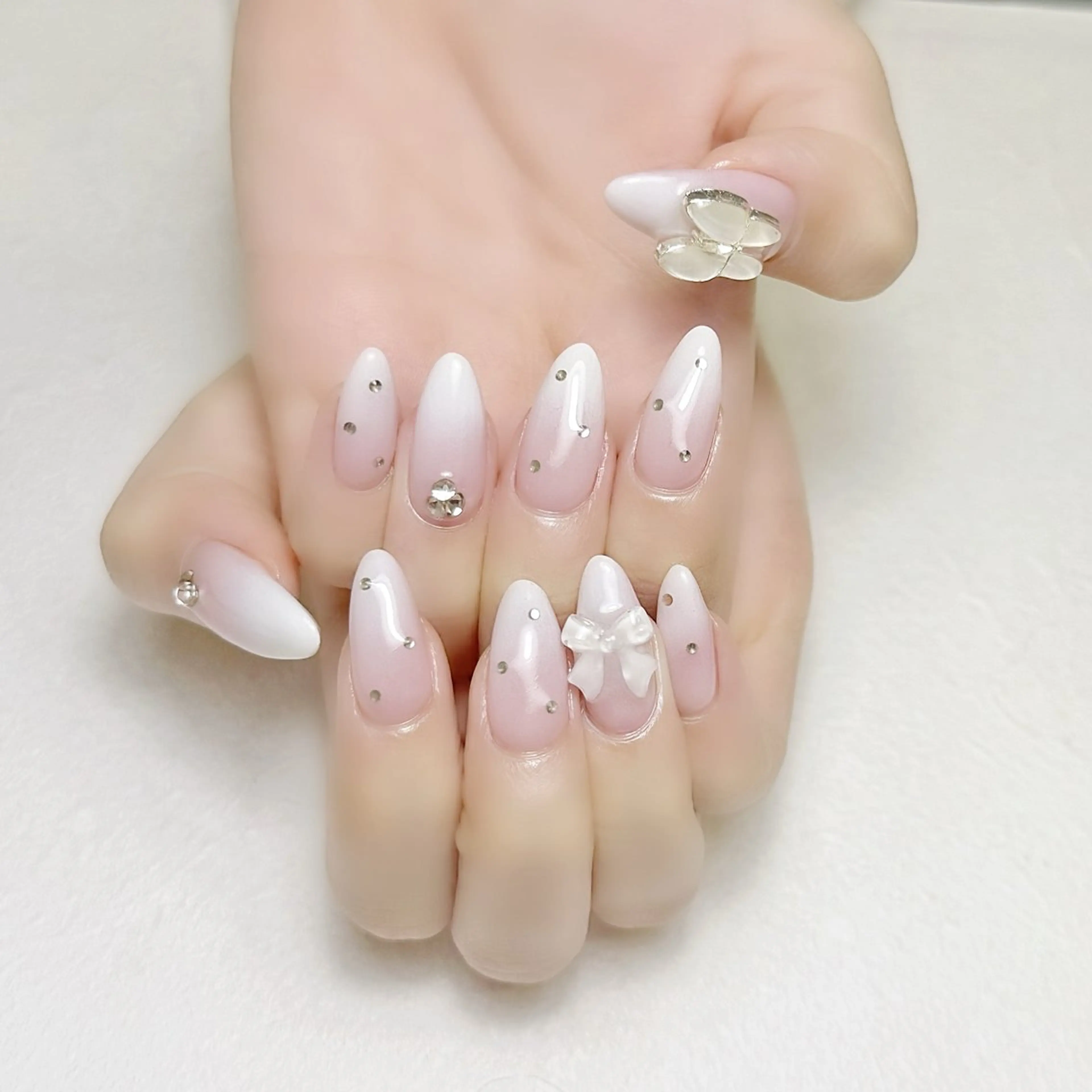ネイル グラデーション ラメ(グリッター) ピンク リボン rouse nail RISATOのネイルデザイン