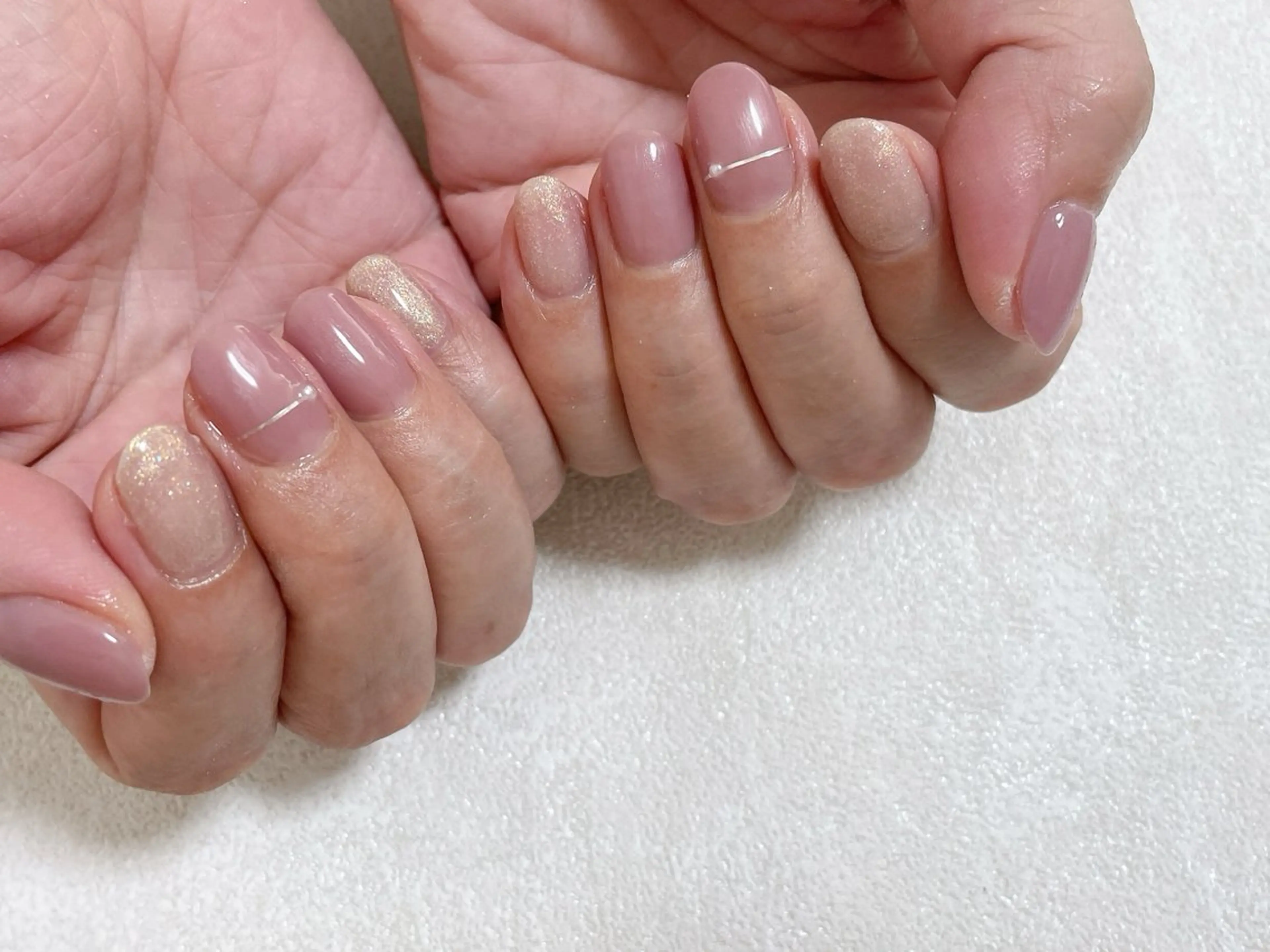 ネイル オーロラネイル フットネイル フレンチネイル ジェルネイル マグネットネイル Mogu nail 二子玉川のネイルデザイン