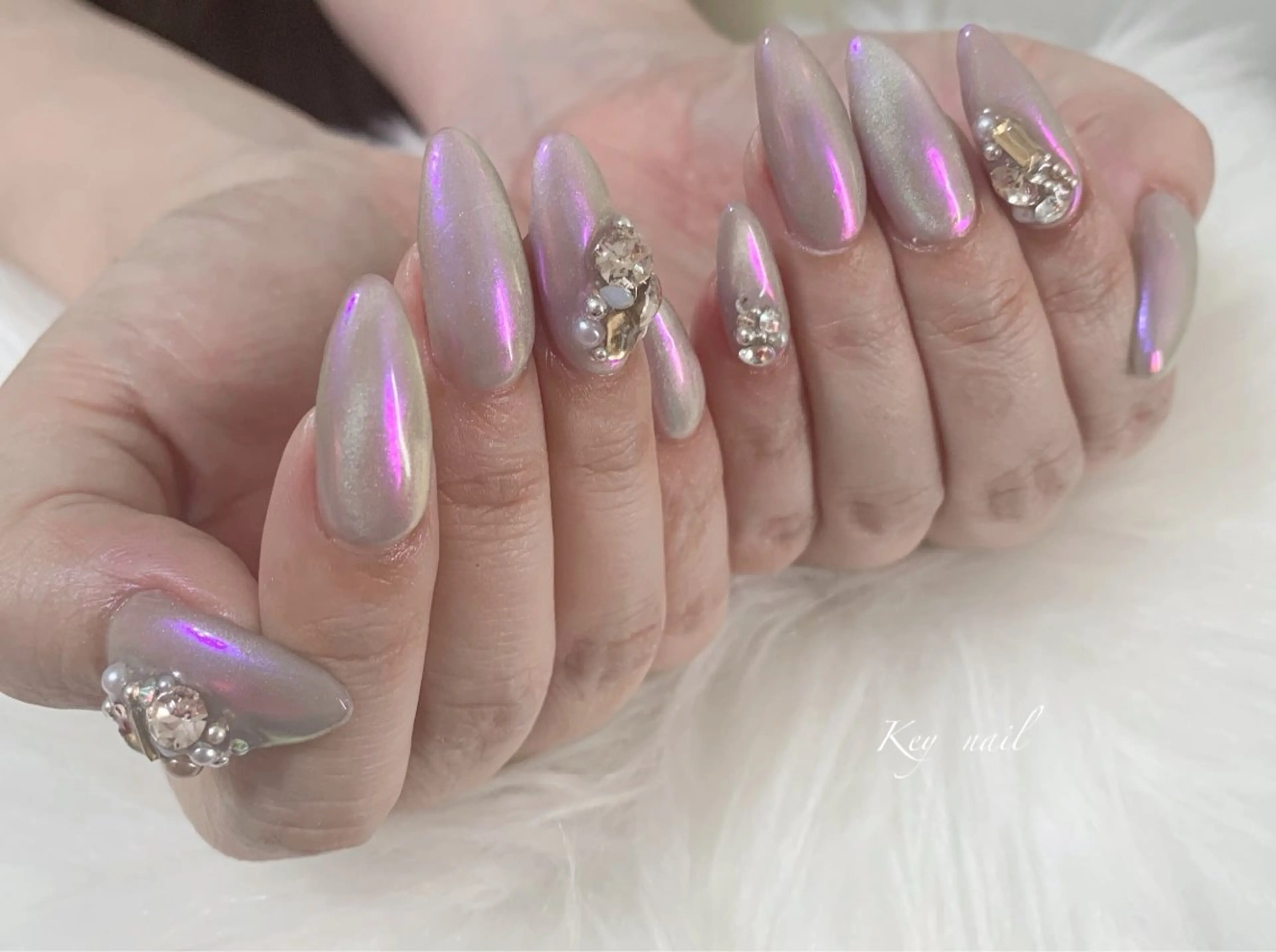 ネイル オーロラネイル 氷ネイル・うるうるネイル Key nailのネイルデザイン