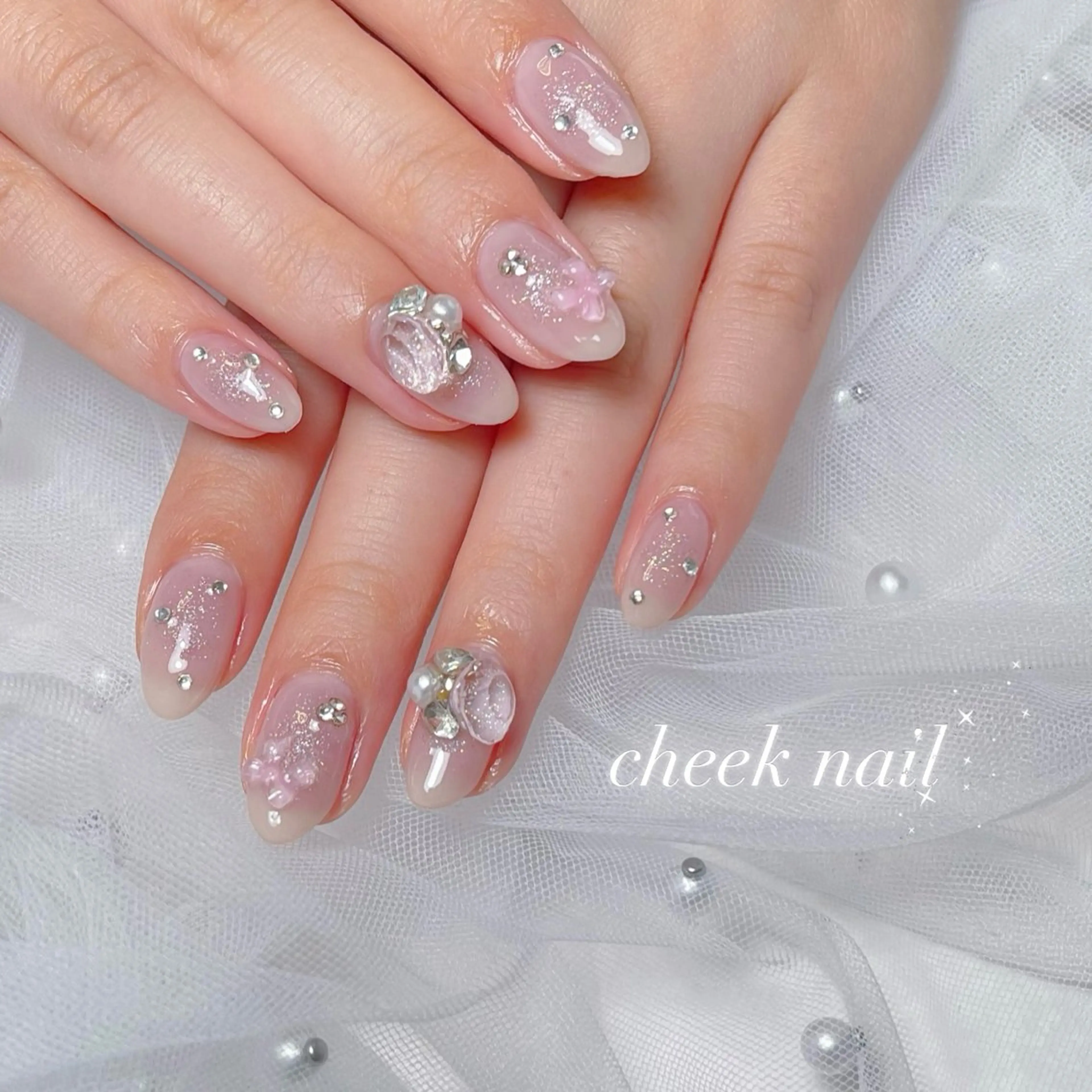 ネイル 長さ出し ジェルネイル 韓国ネイル 持ち込み パラジェル ハンドネイル RE SALONのネイルデザイン