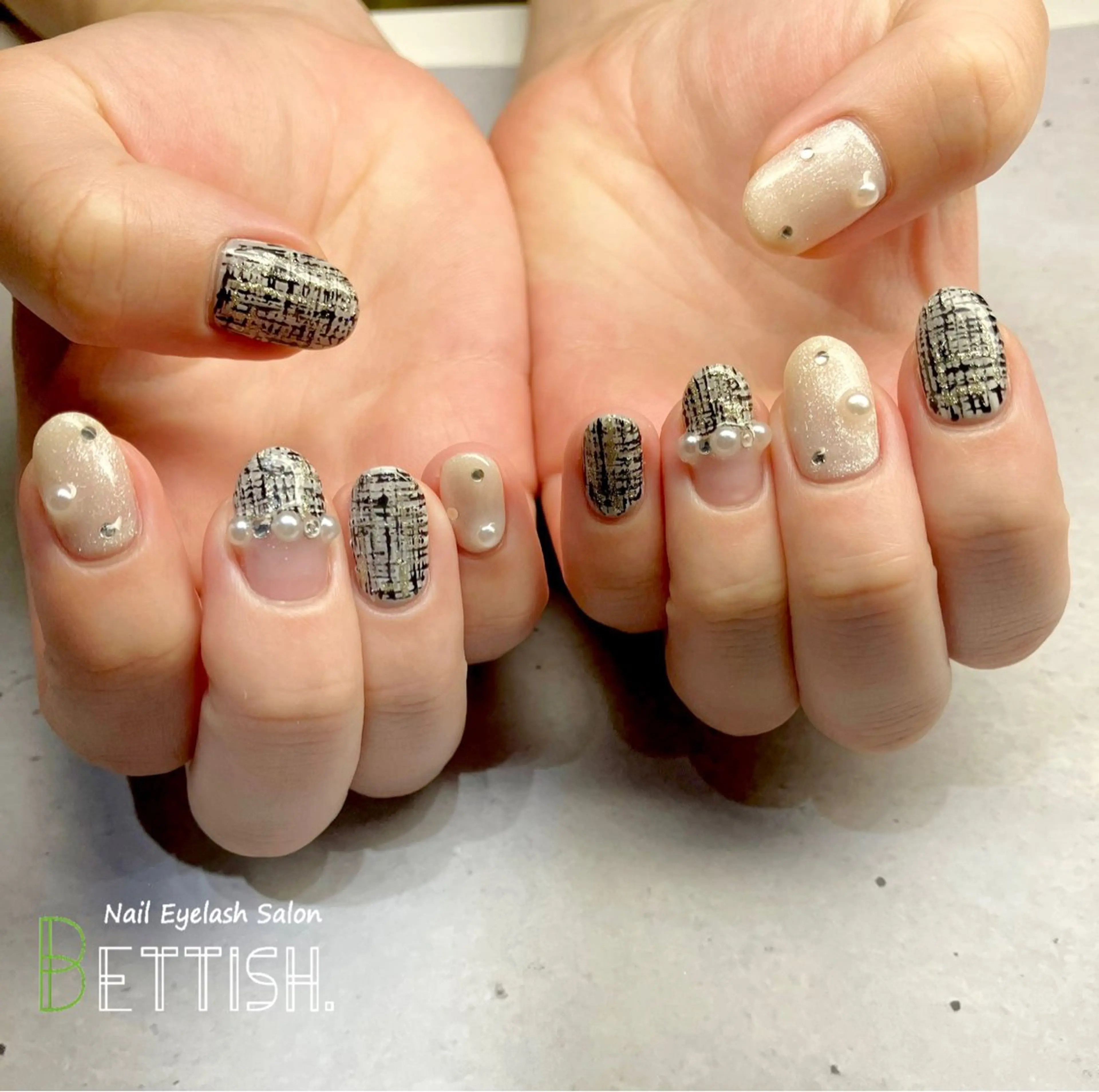 ネイル ツイードネイル ハンドネイル BETTISH. KUMIKO☺︎︎のネイルデザイン