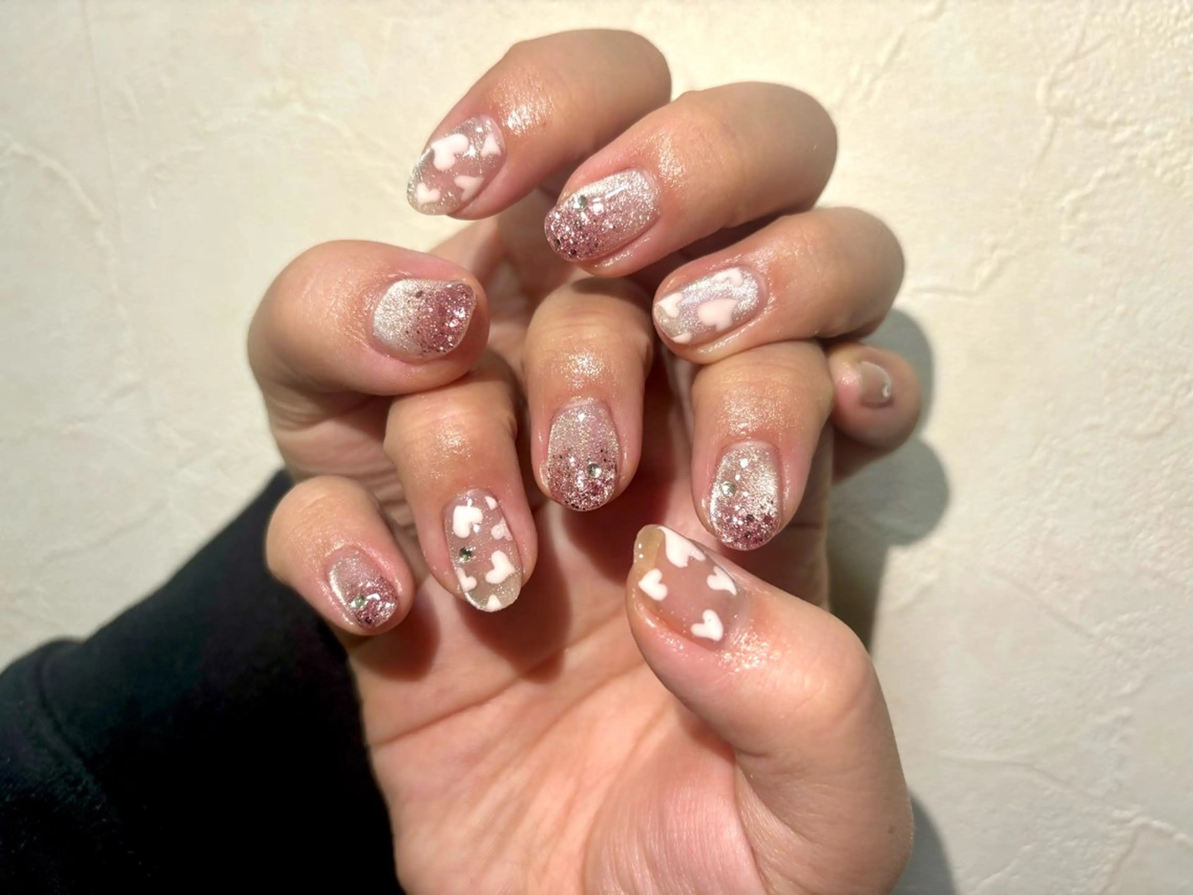 ネイル ハート キラキラネイル マグネットネイル 持ち込み バレンタイン mimimi nail所属・I. MITSUKIのネイルデザイン