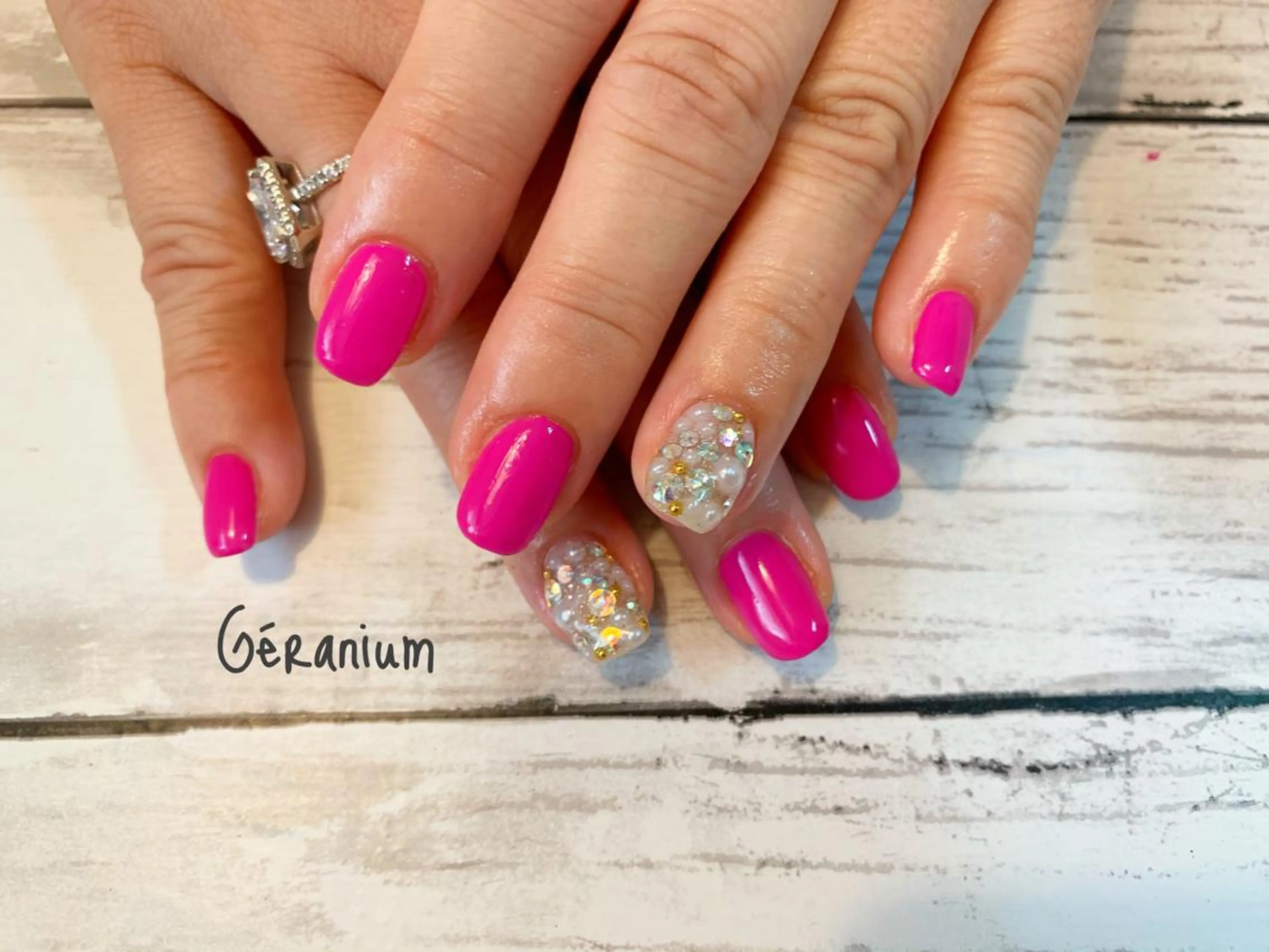 ネイル ハンドネイル フットネイル GéRanium Harukaのネイルデザイン