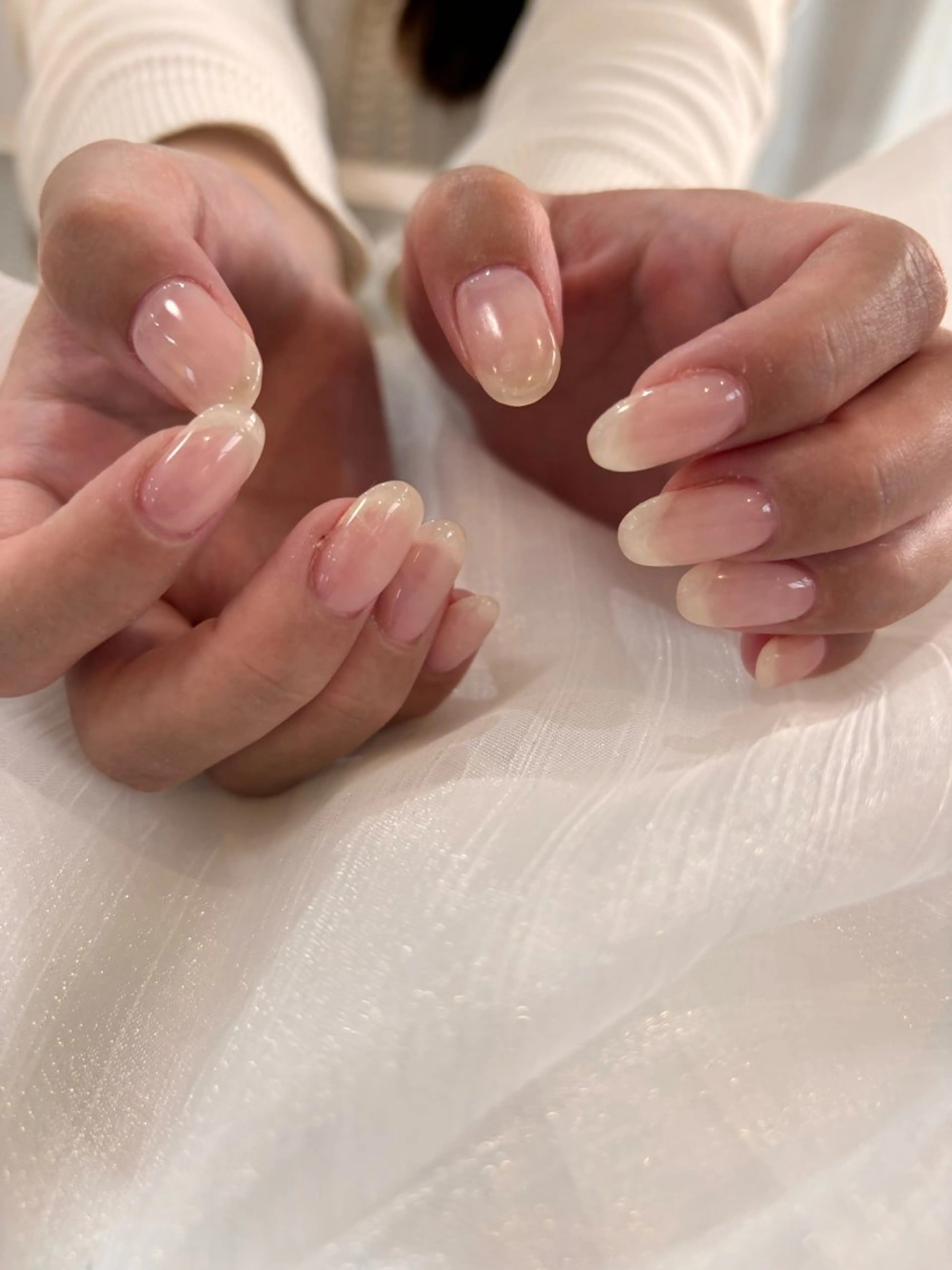 ミディアム ハンドネイル lalaroom. nailsalon航空公園店所属・lala room.のネイルデザイン