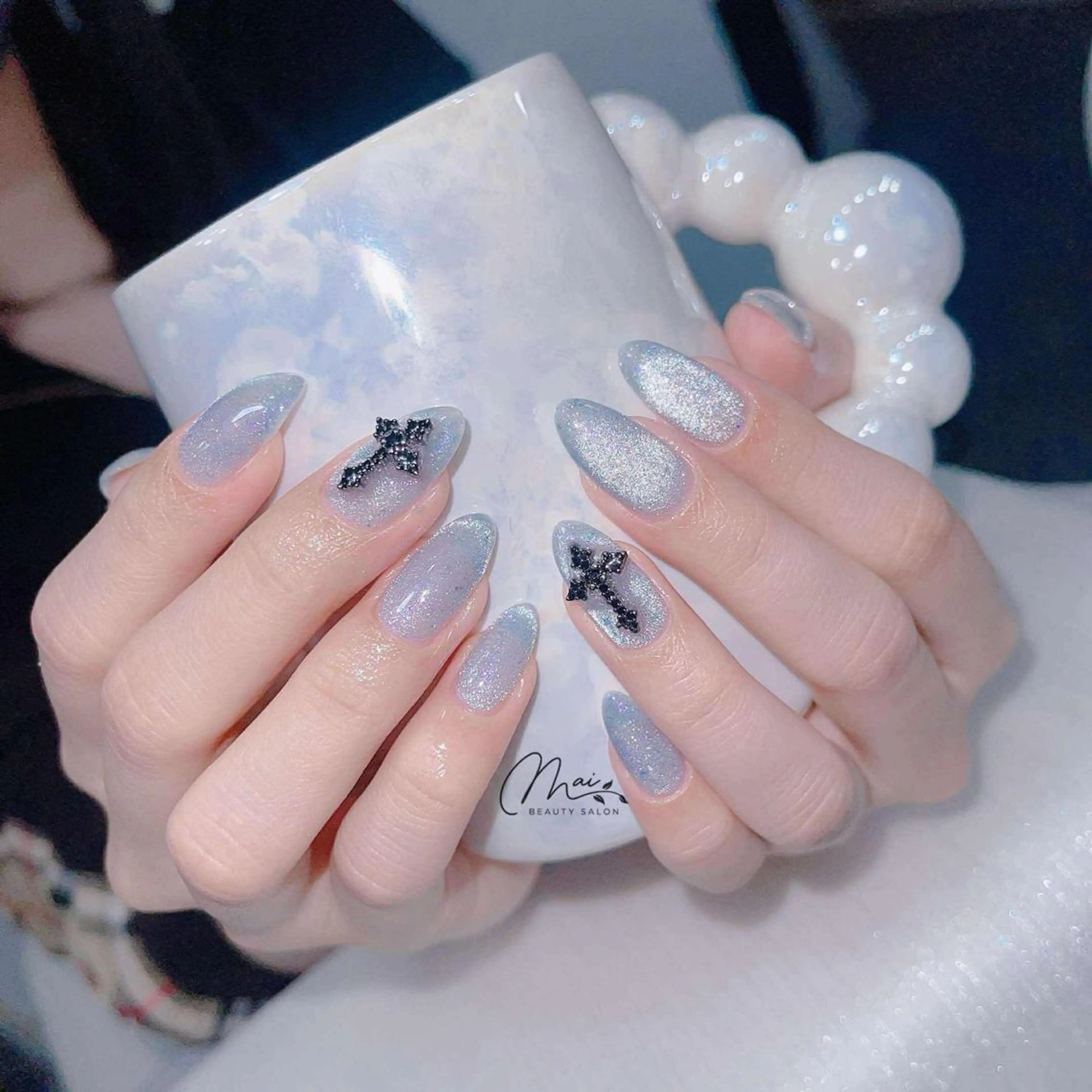 ネイル アニマル柄 ボルドー ジェルネイル ニュアンスネイル パラジェル MaiBeauty dodoのネイルデザイン