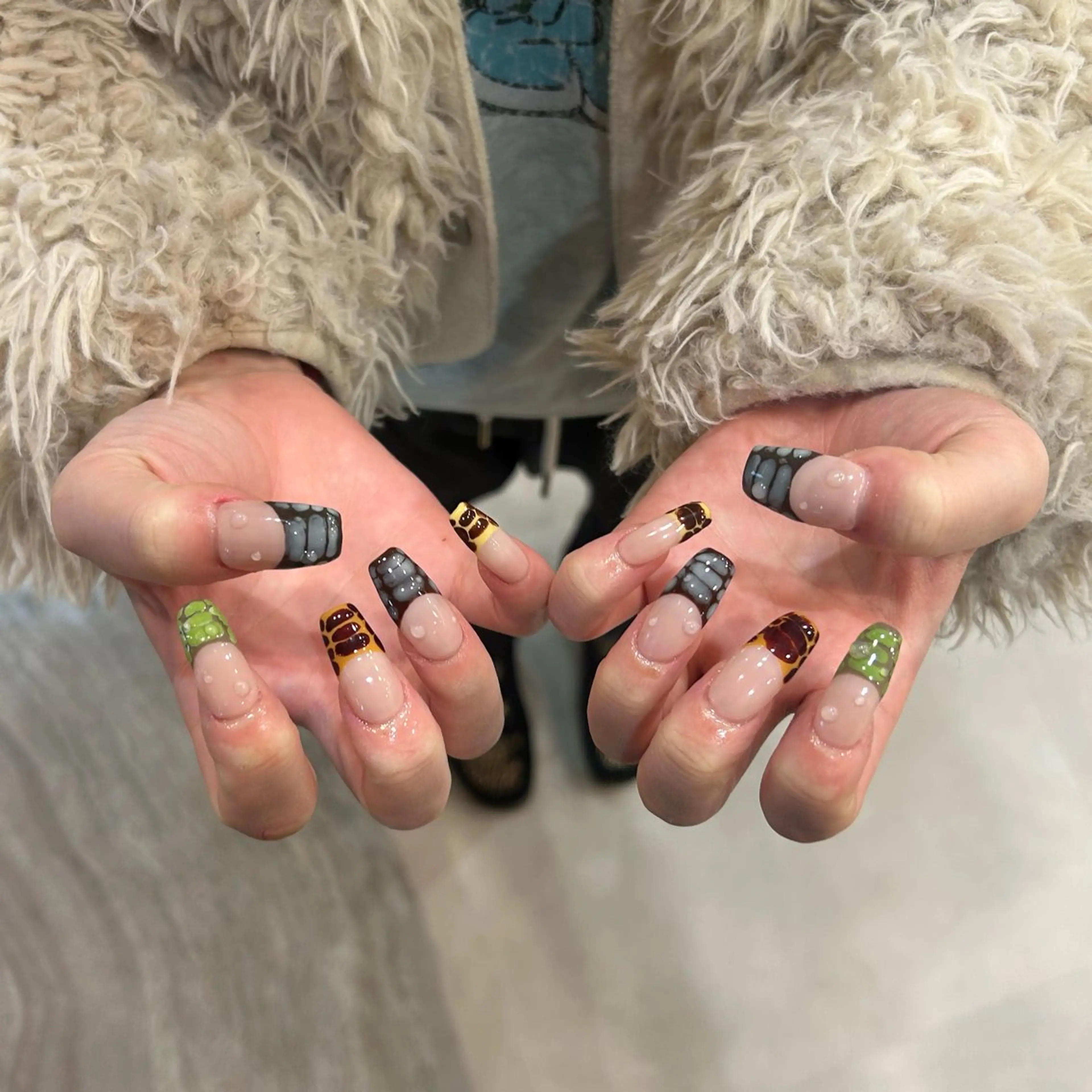 ネイル A. Hashimotoのネイルデザイン