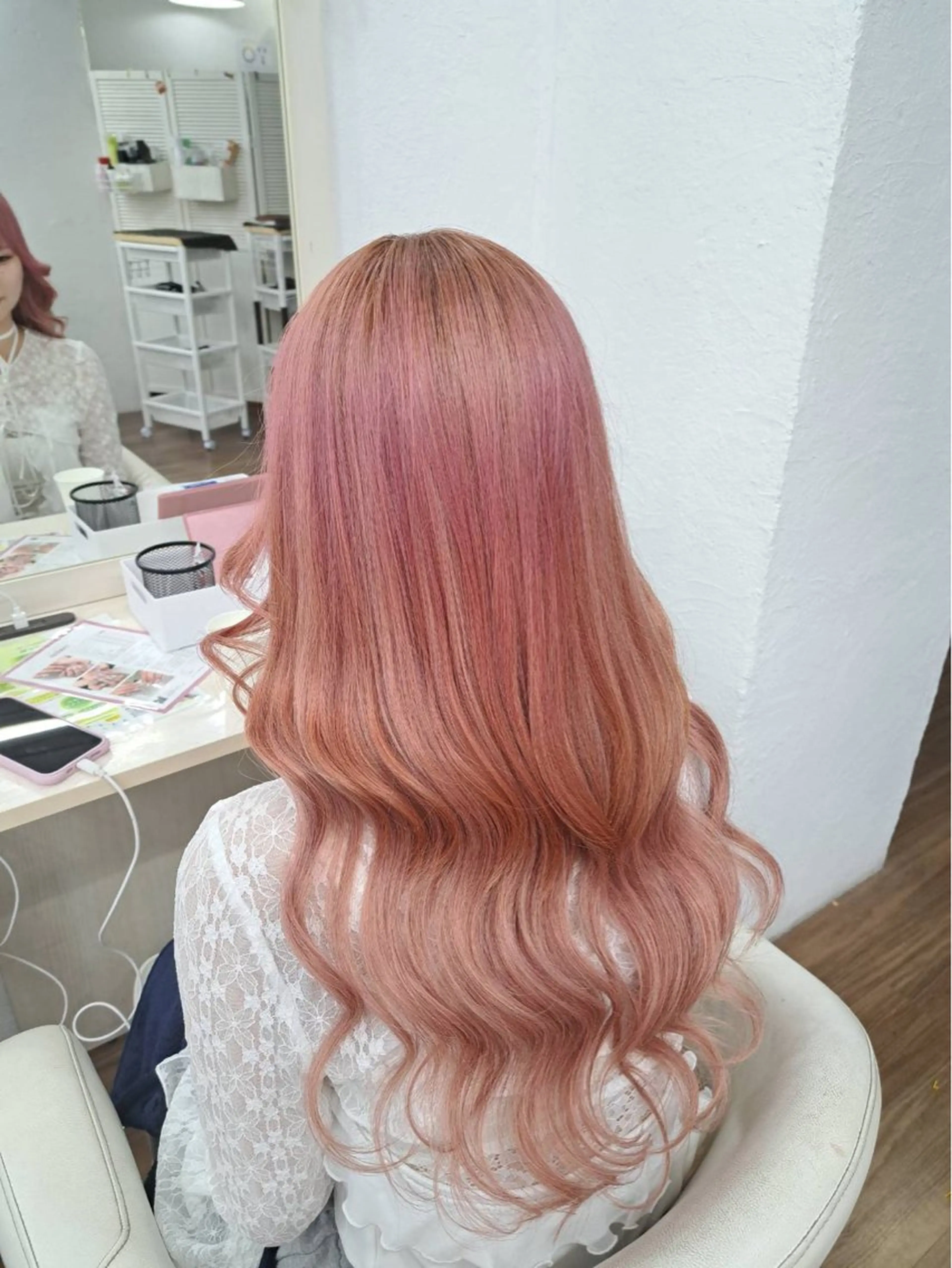 ロング カラー ピンクカラー トリートメント ヘアカラー トリートメント エクステ GLOSS 心斎橋 山上のヘアスタイル