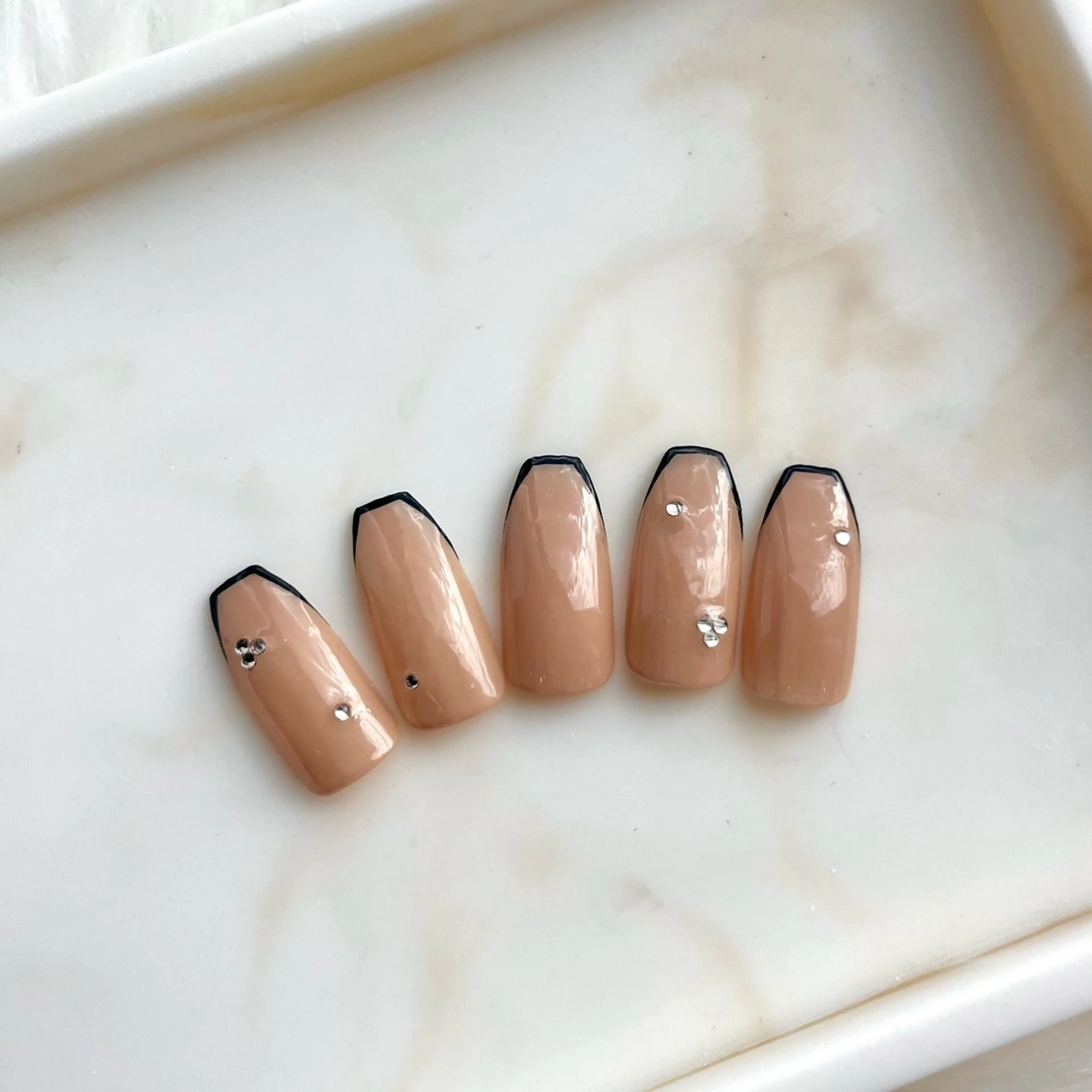 ネイル SALON DOUDOUのネイルデザイン