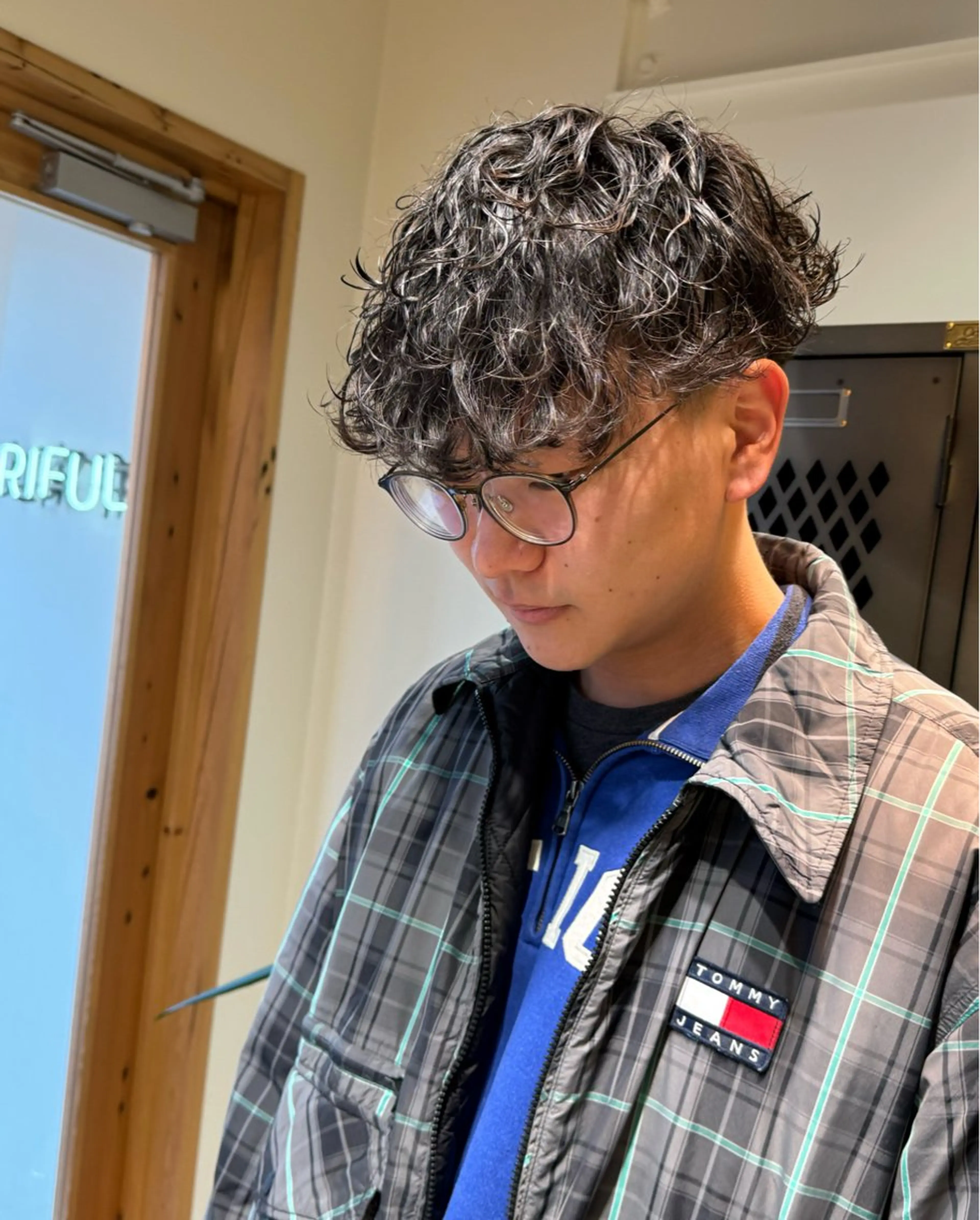 ミディアム パーマ メンズ 園田 将士のヘアスタイル