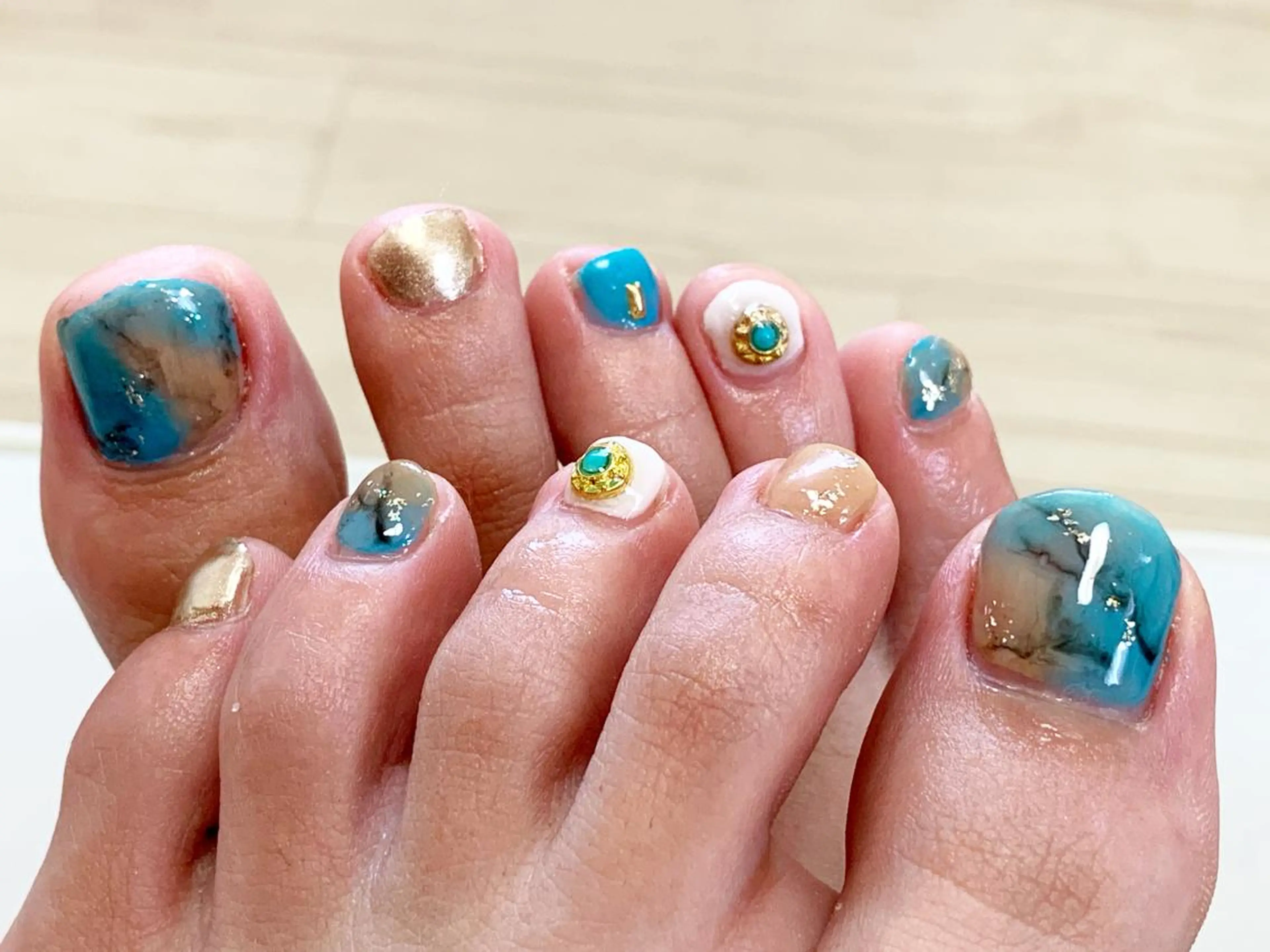 ネイル 新山 聖のネイルデザイン