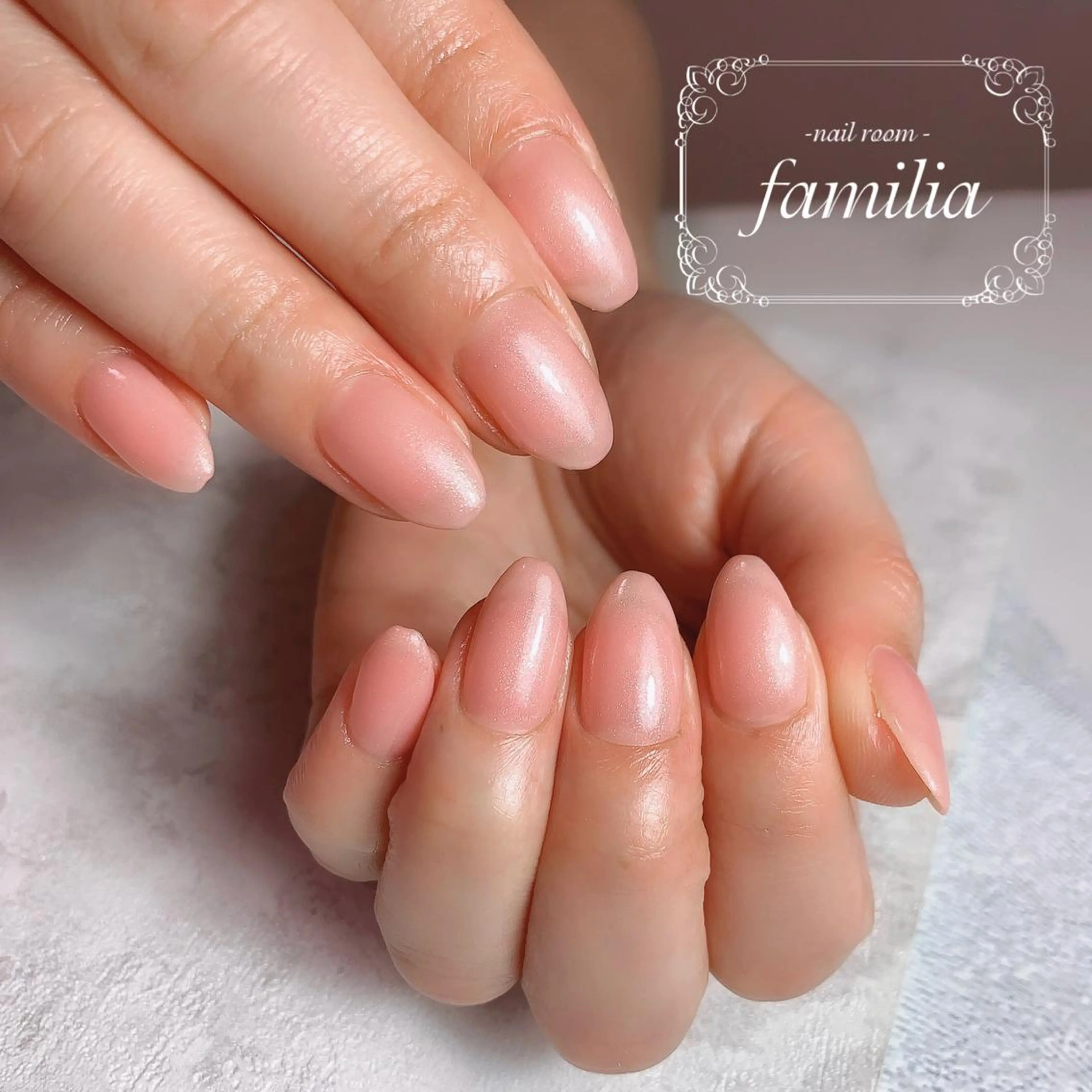 ネイル ハンドネイル -nailroom- familiaのネイルデザイン