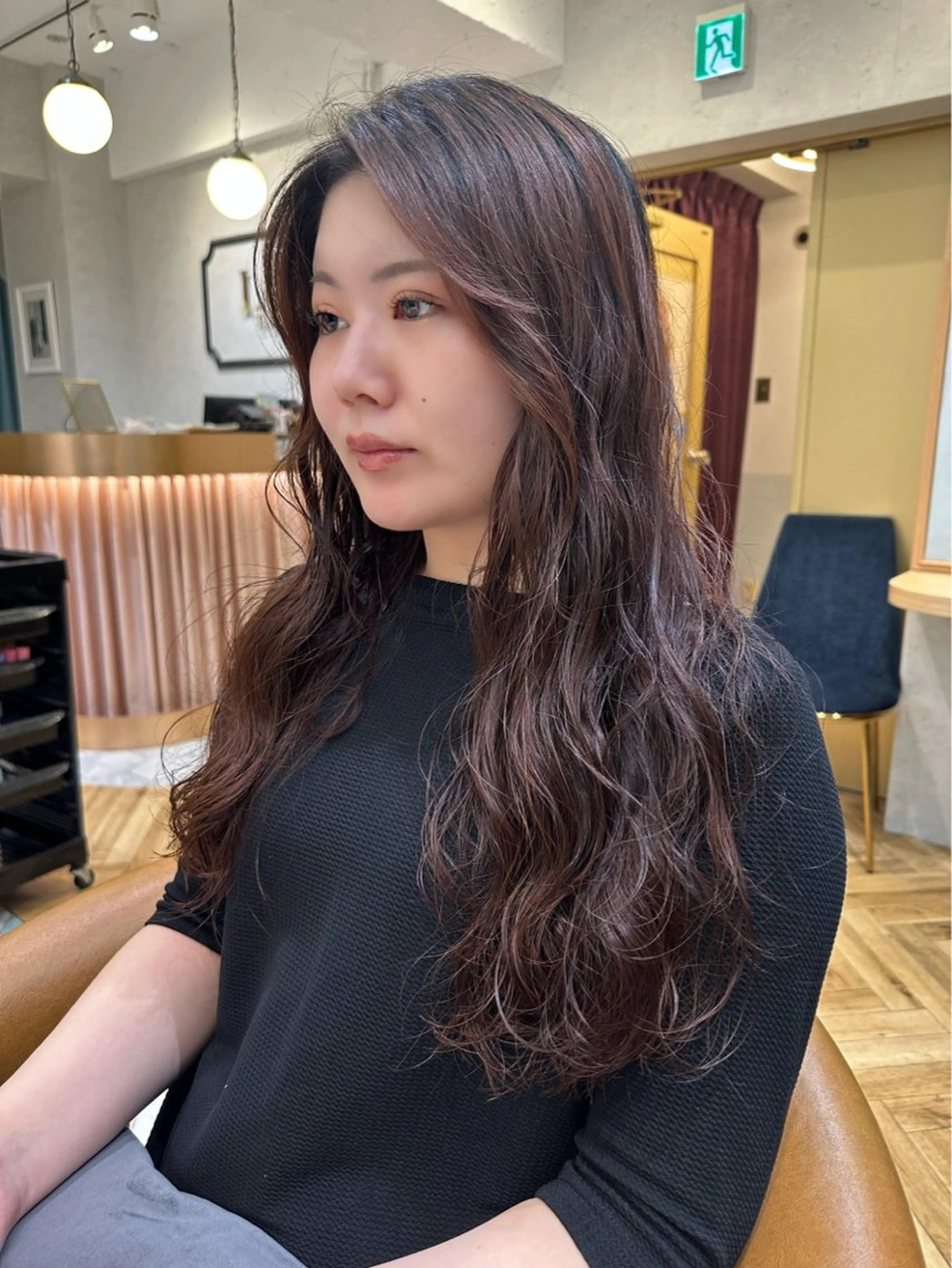 ロング パーマ レイヤー/髪質改善/ 美髪矯正/手塚凌のヘアスタイル