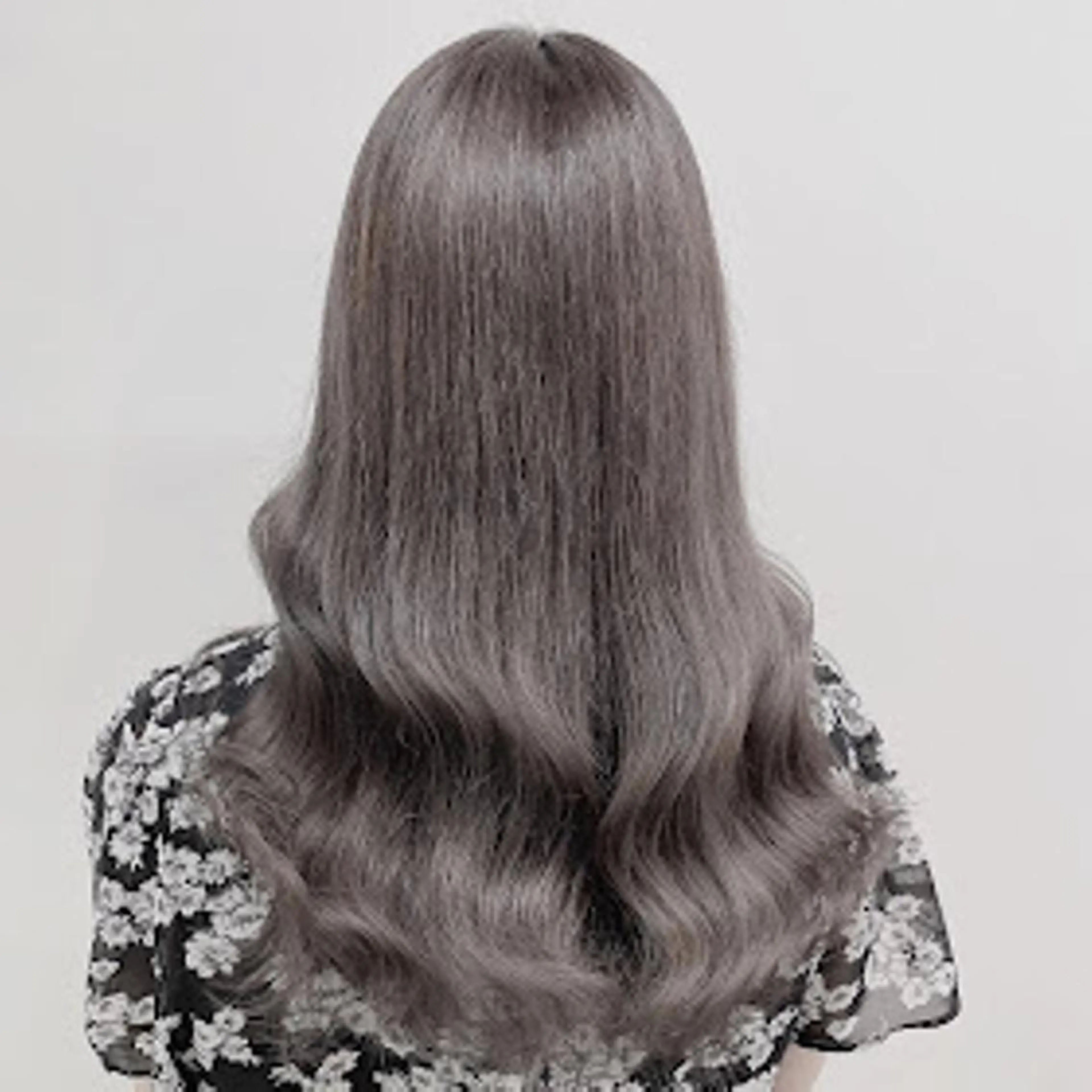 カラー 🪞［公式］ UNITED横浜🪞のヘアスタイル