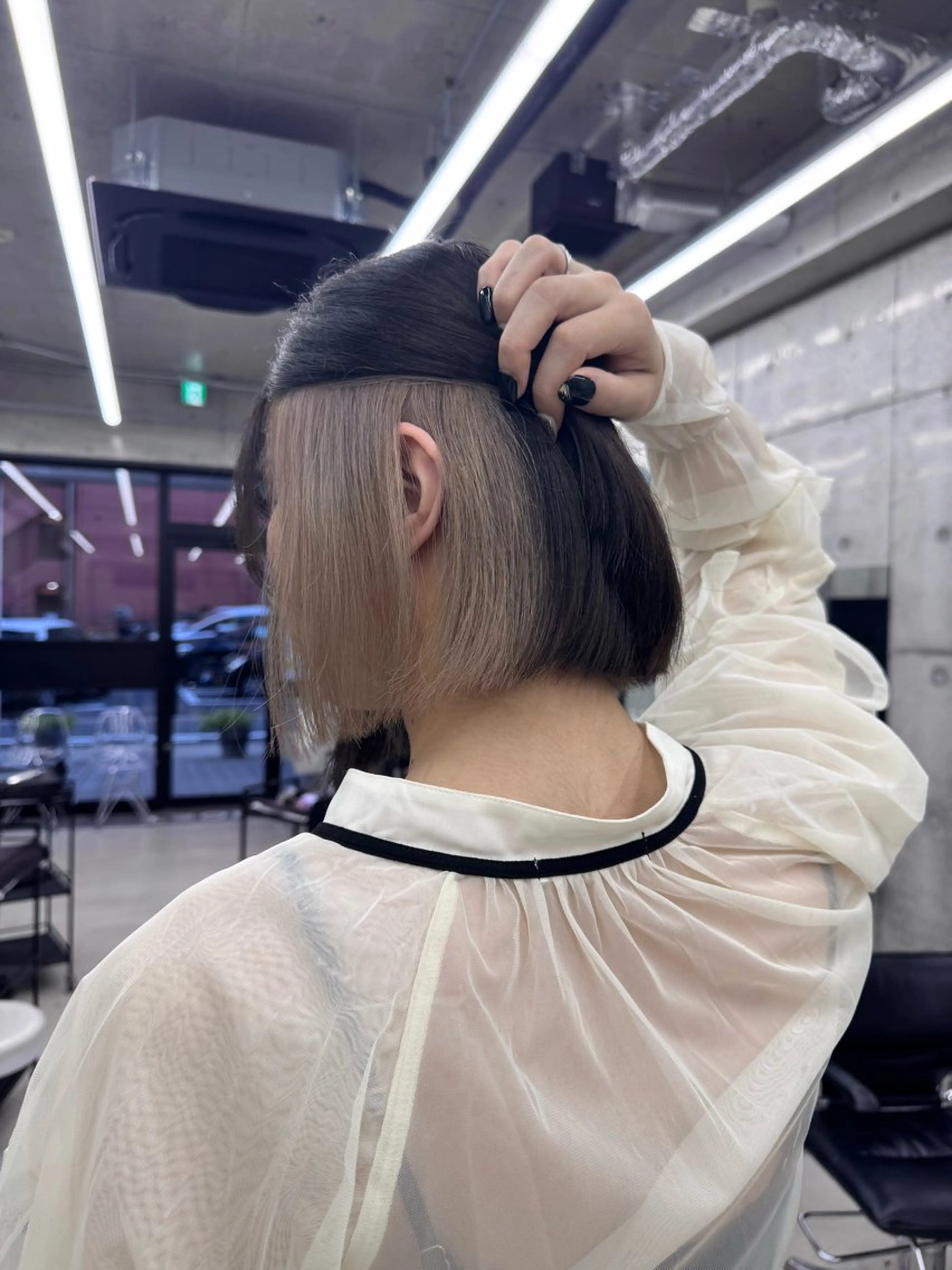 カラー インナーカラー 和木坂 日美のヘアスタイル