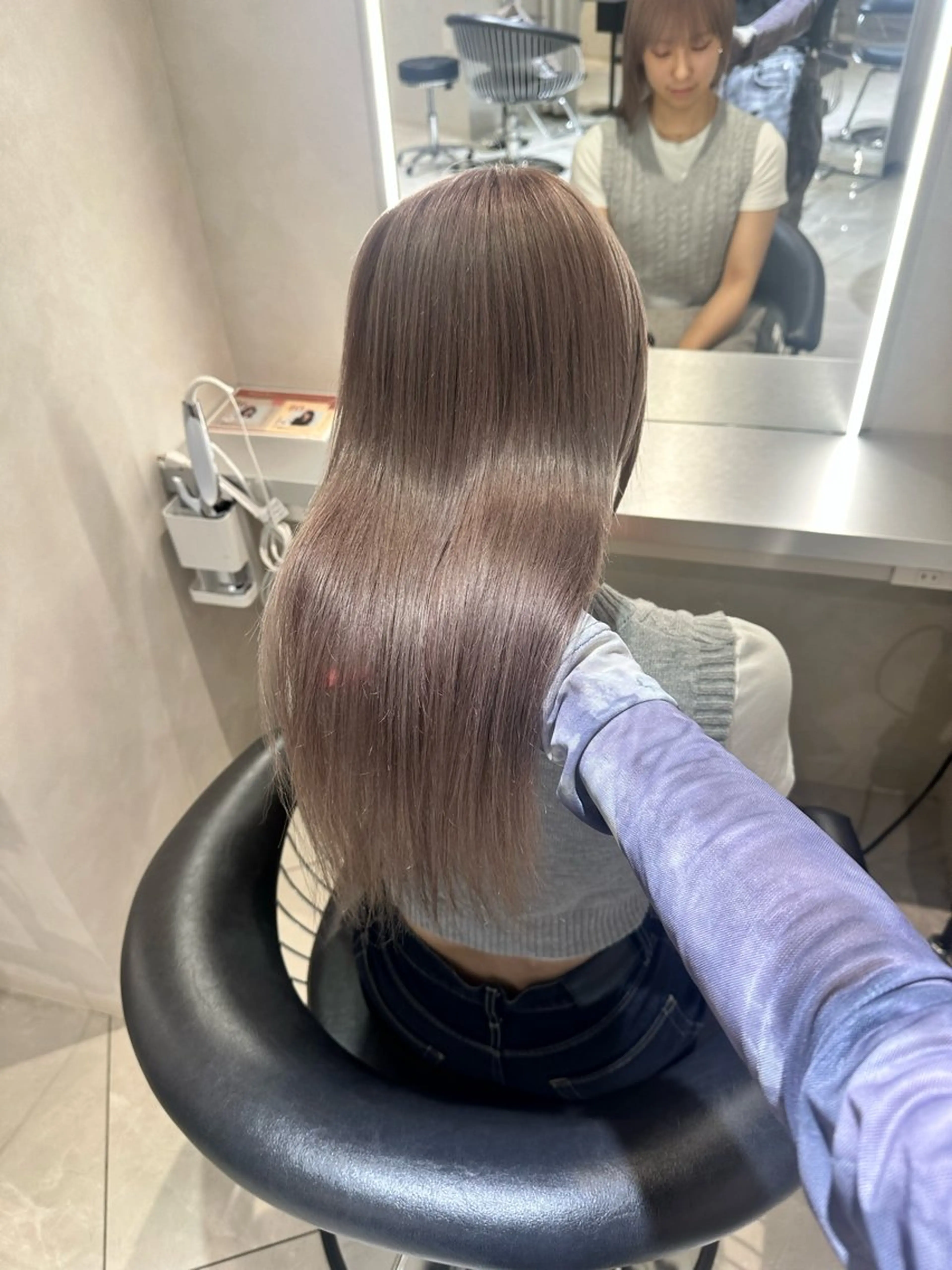 ブリーチなしイルミナダブルカラー✨️の写真