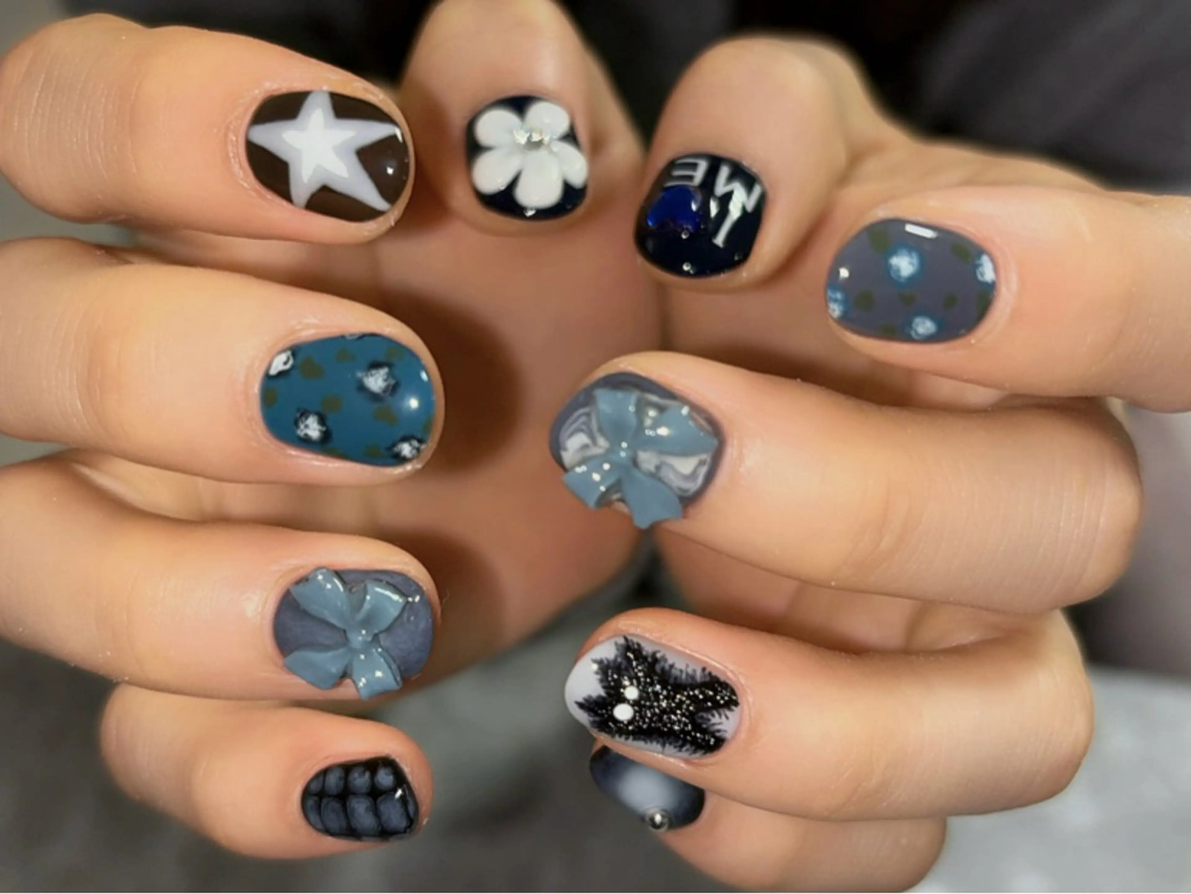 ネイル ハンドネイル Protea きぬがわ らむのネイルデザイン