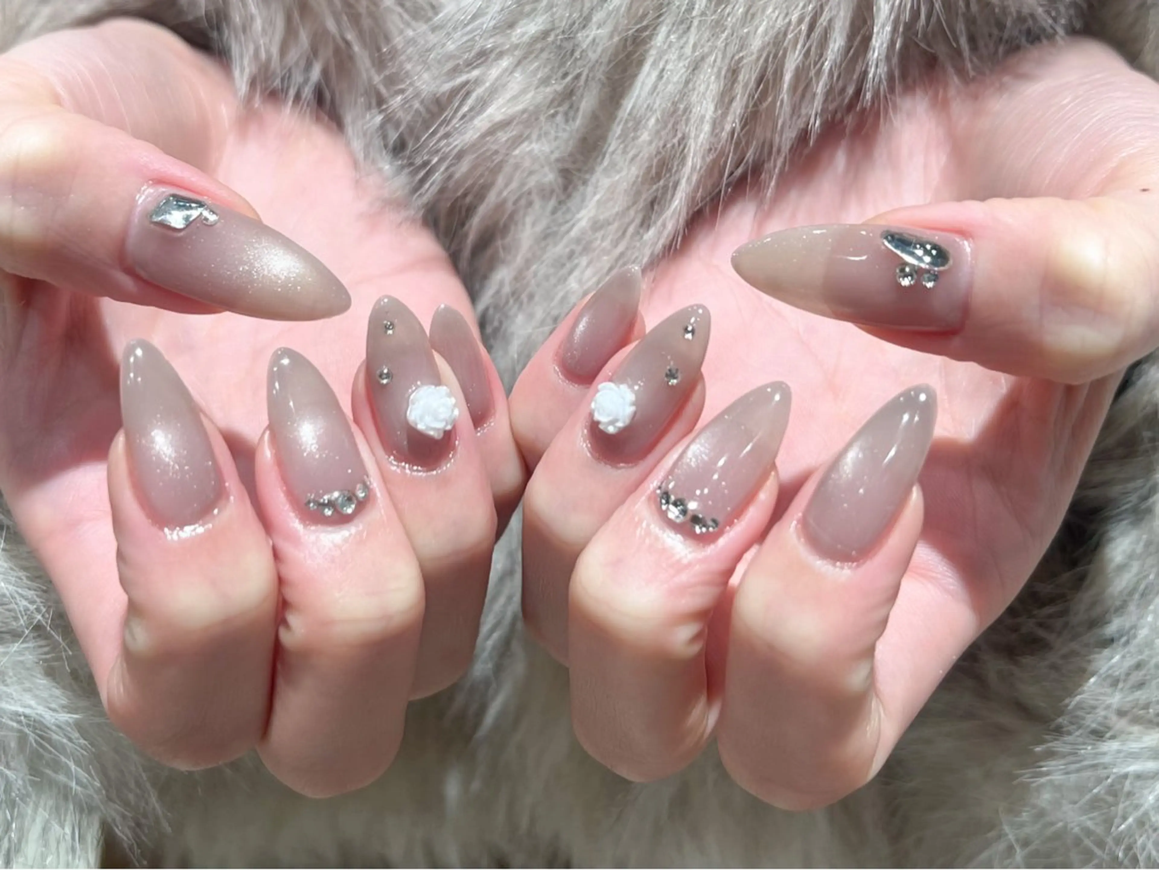 ネイル ハンドネイル fumina 💚💛のネイルデザイン