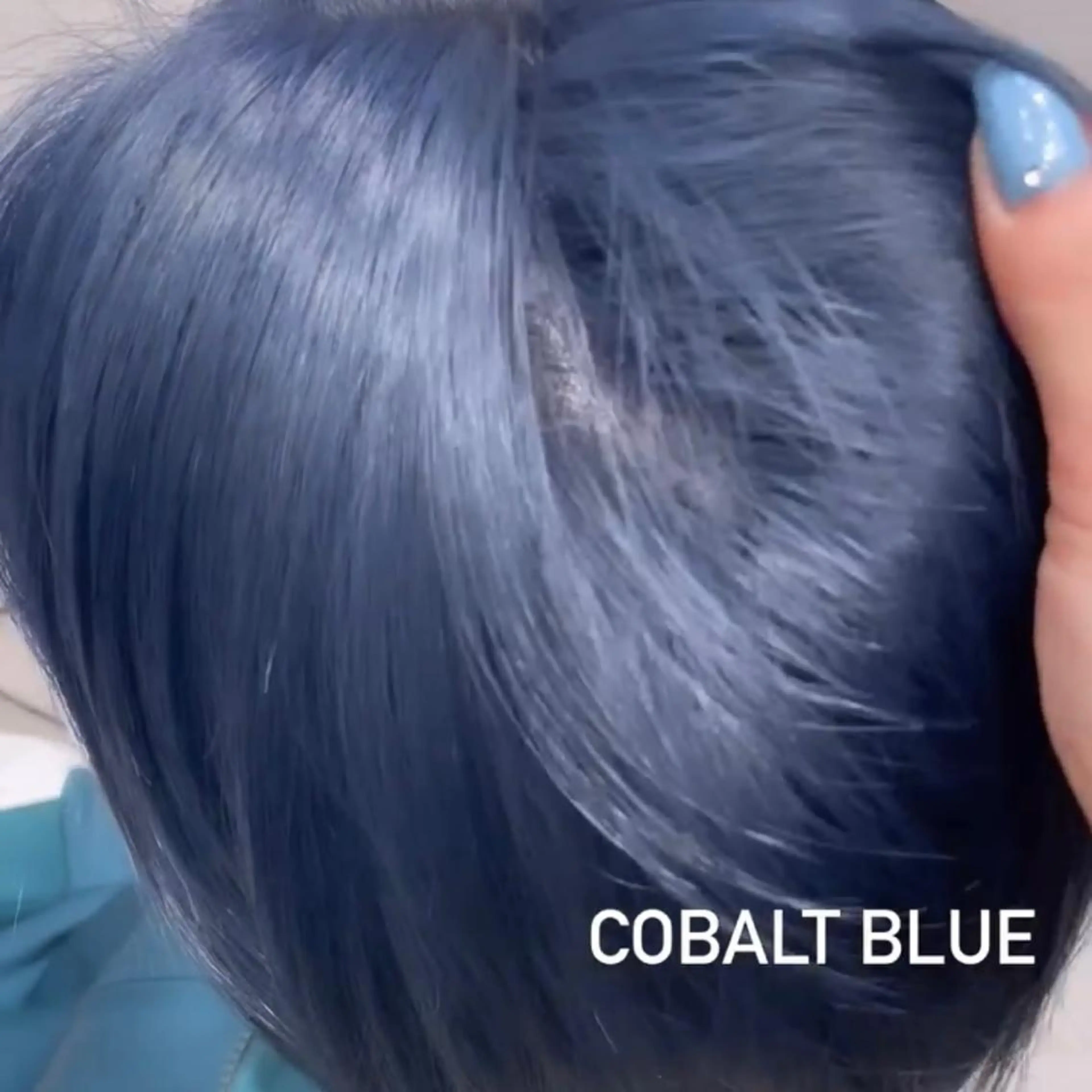 ショート カラー Toiro所属・🤎小顔レイヤー /ベージュ🤎友香のヘアスタイル