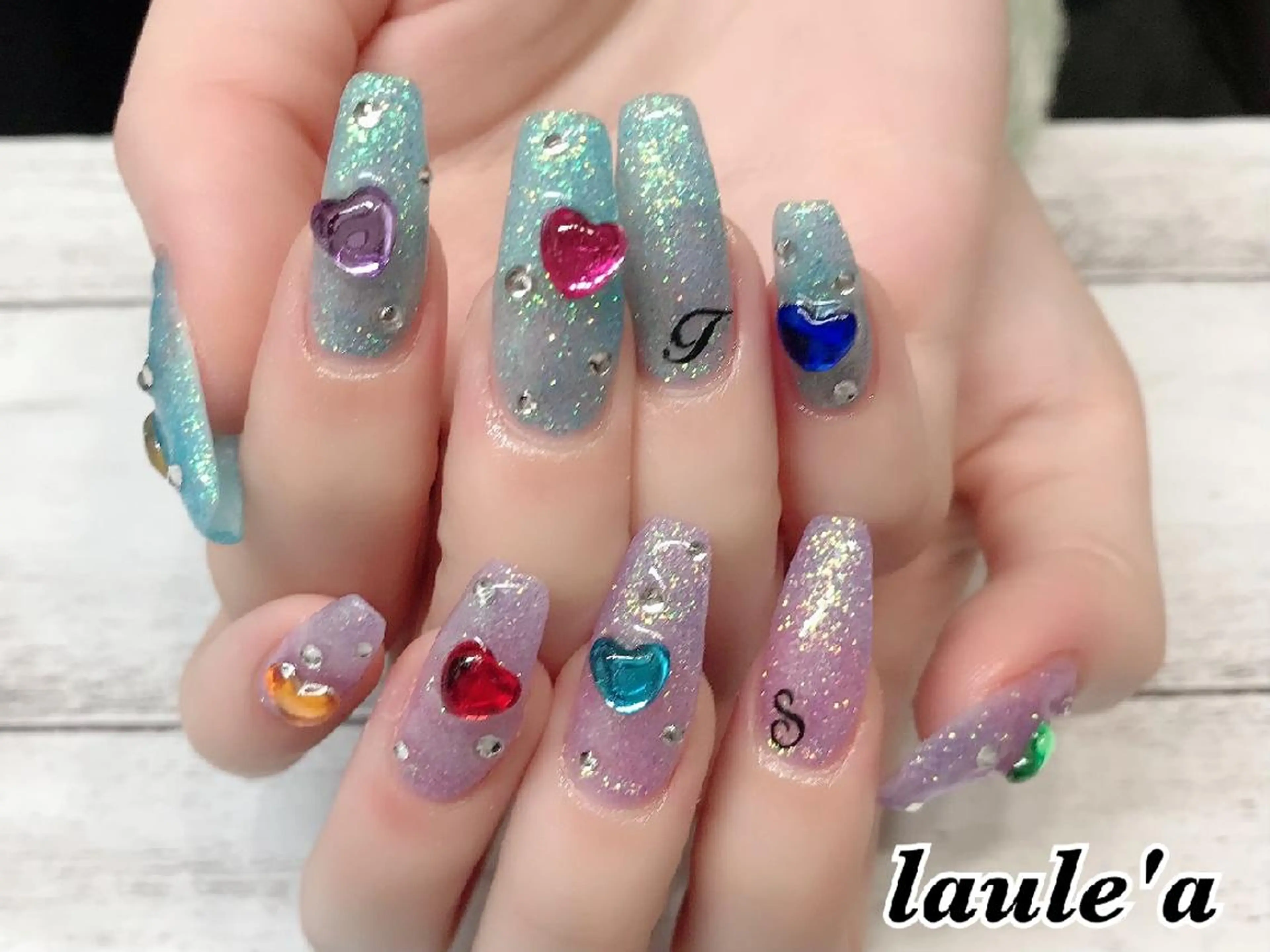 ネイル ハンドネイル Rグループ felizのネイルデザイン