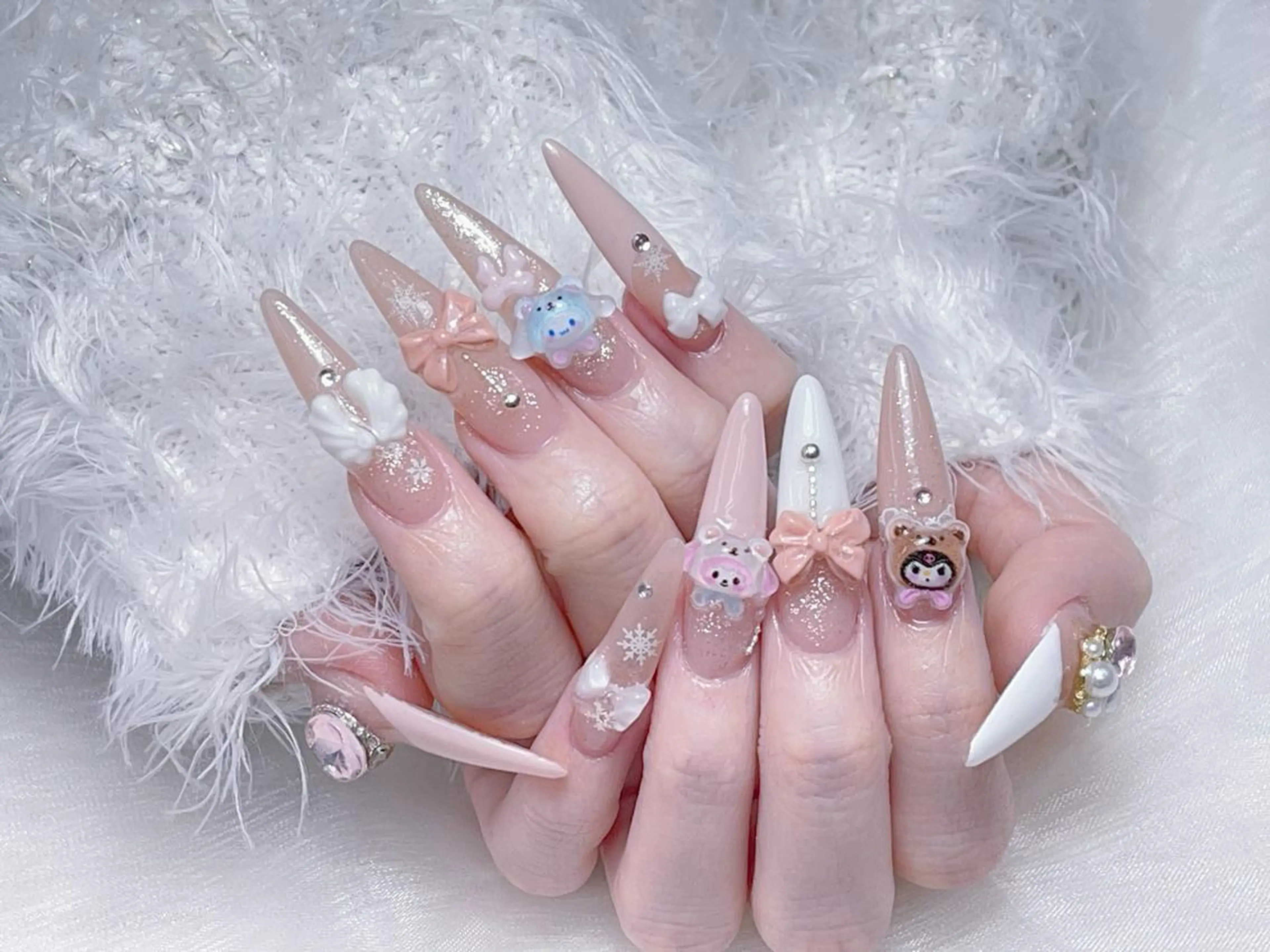 メンズ ネイル メンズ韓国風 アートネイル フレンチネイル ジェルネイル キラキラネイル Bloom kabukiのネイルデザイン