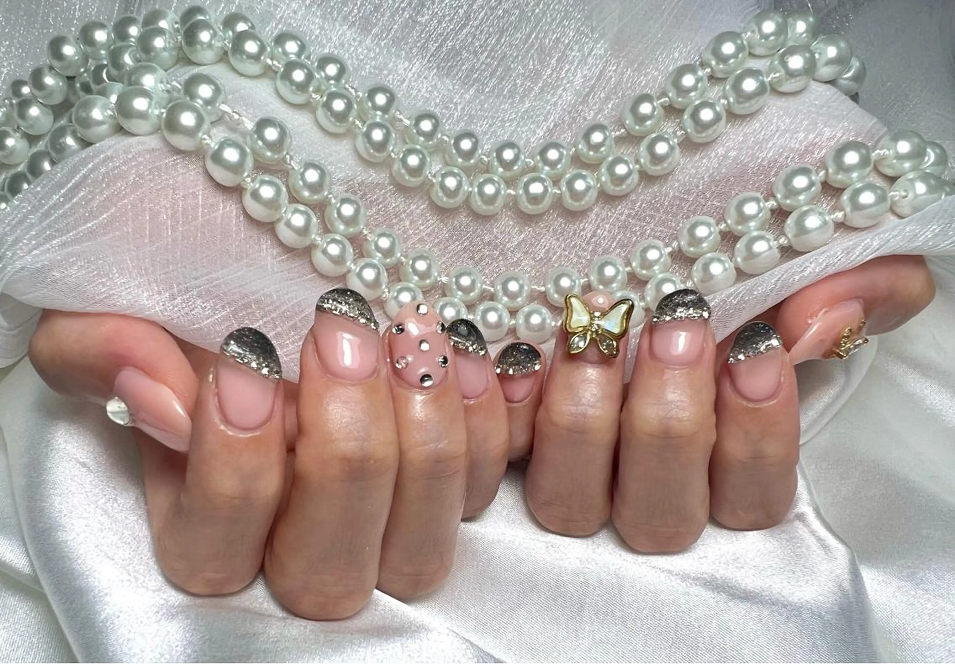 ネイル Una ☀️☀️のネイルデザイン