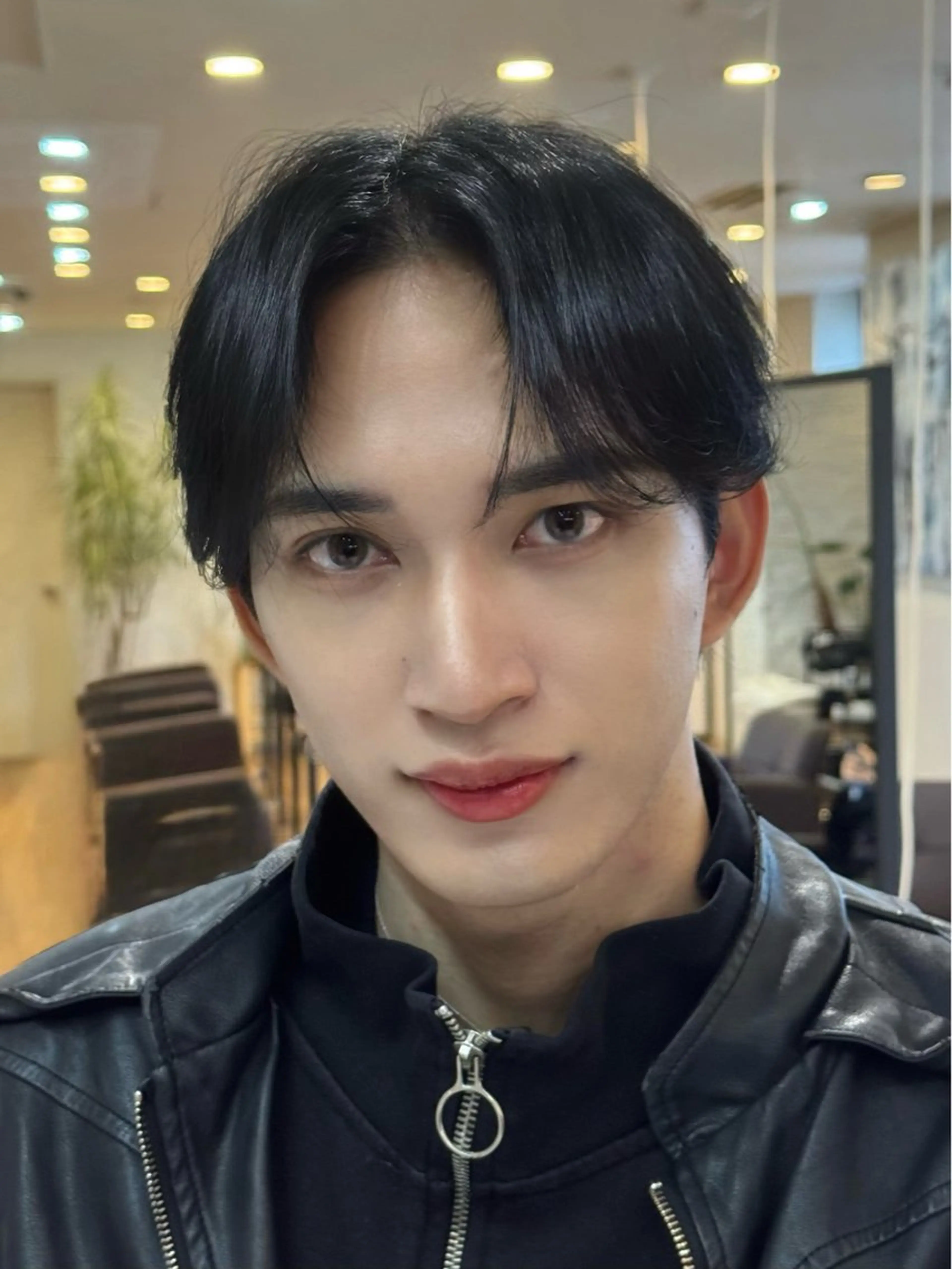 パーマ メンズ カット パーマ トリートメント ダウンパーマ/韓国 ヘア/ブリーチ/桑本のヘアスタイル