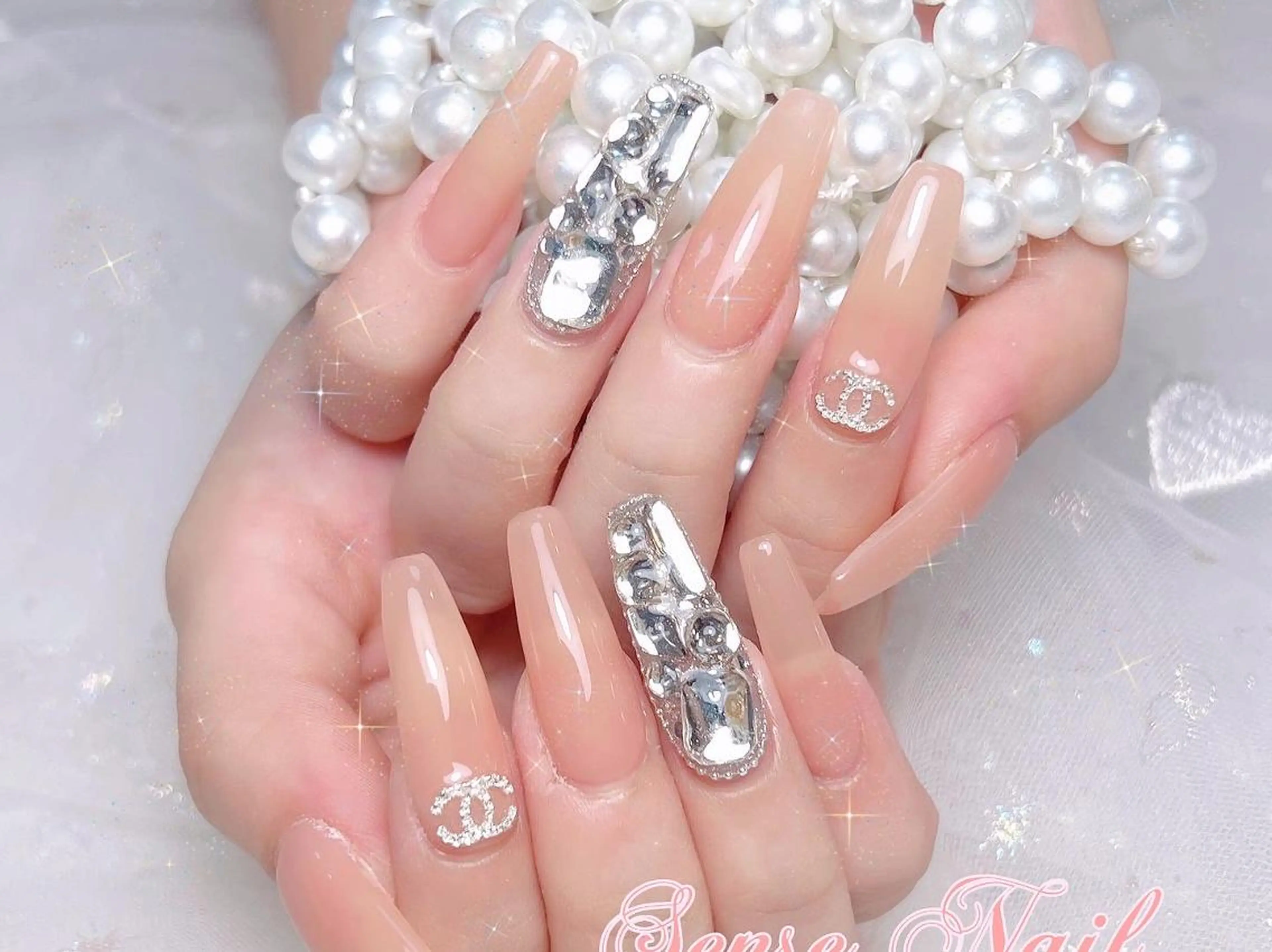 ネイル ハンドネイル ハンドケア Feinn Ink💕のネイルデザイン